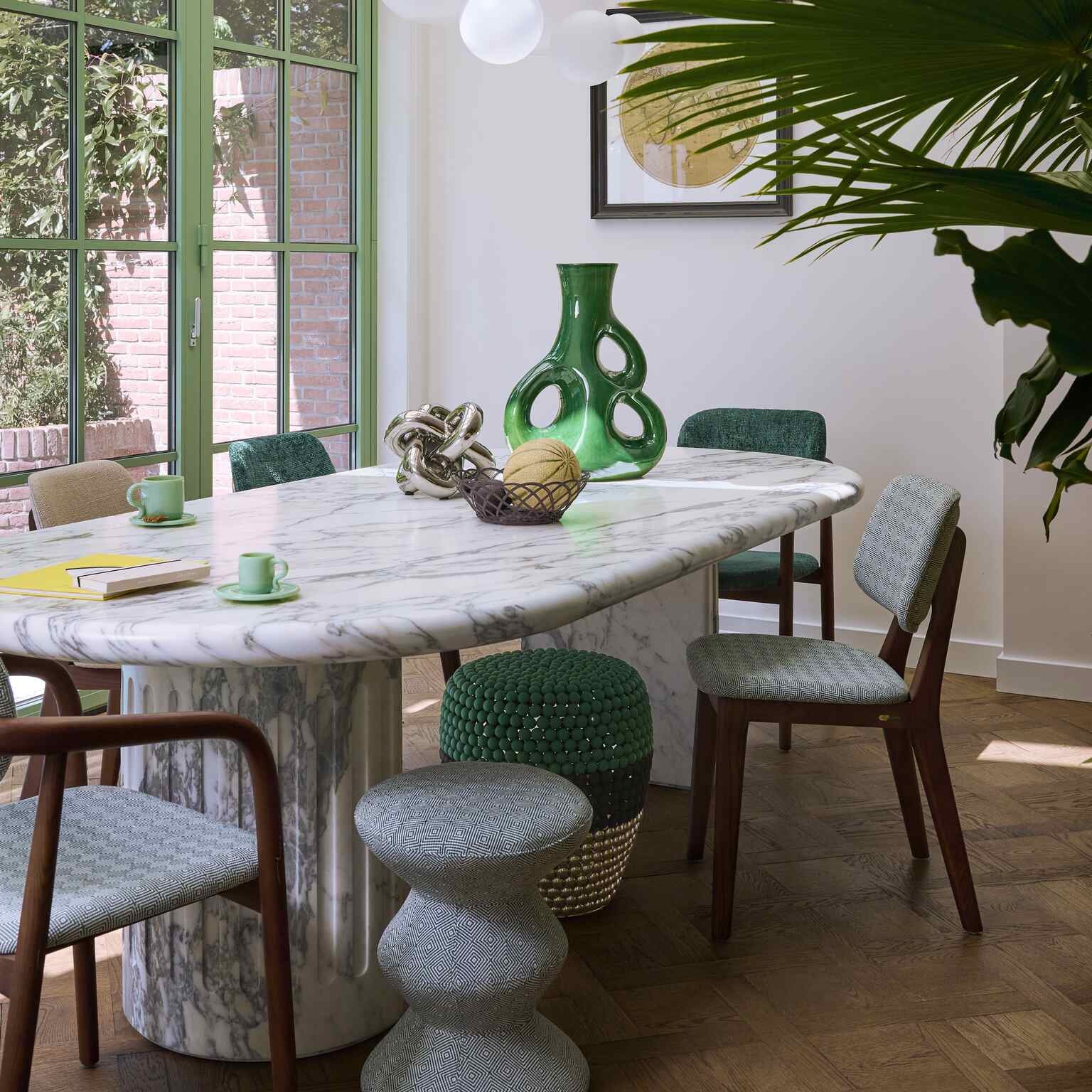 Figurka dekoracyjna MOVING CHAIN srebrny