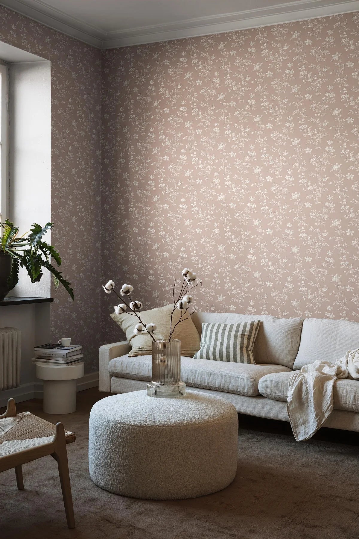ÄNGSBLOMMA Brown Floral Pattern Wallpaper