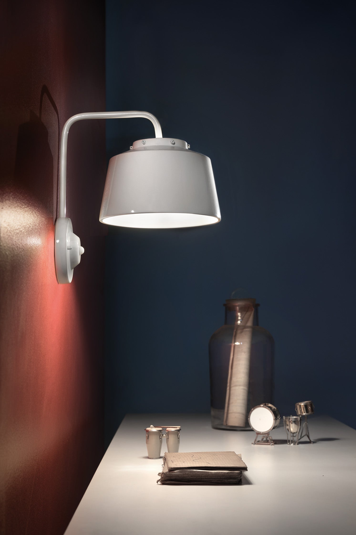 Lampa ścienna ceramiczna 50's czerwony
