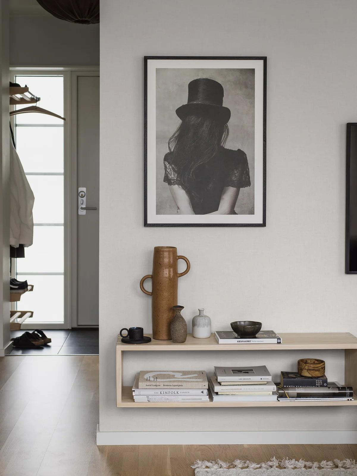 Tapeta flizelinowa papierowa strukturalna VEGA jasny szary