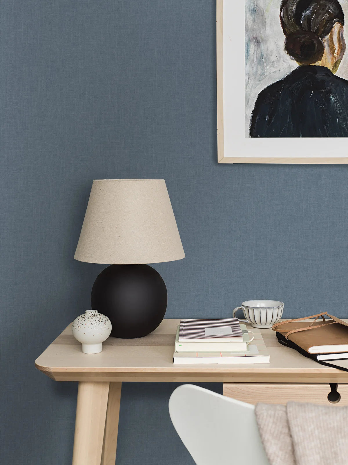 Tapeta flizelinowa papierowa strukturalna VEGA ciemny niebieski