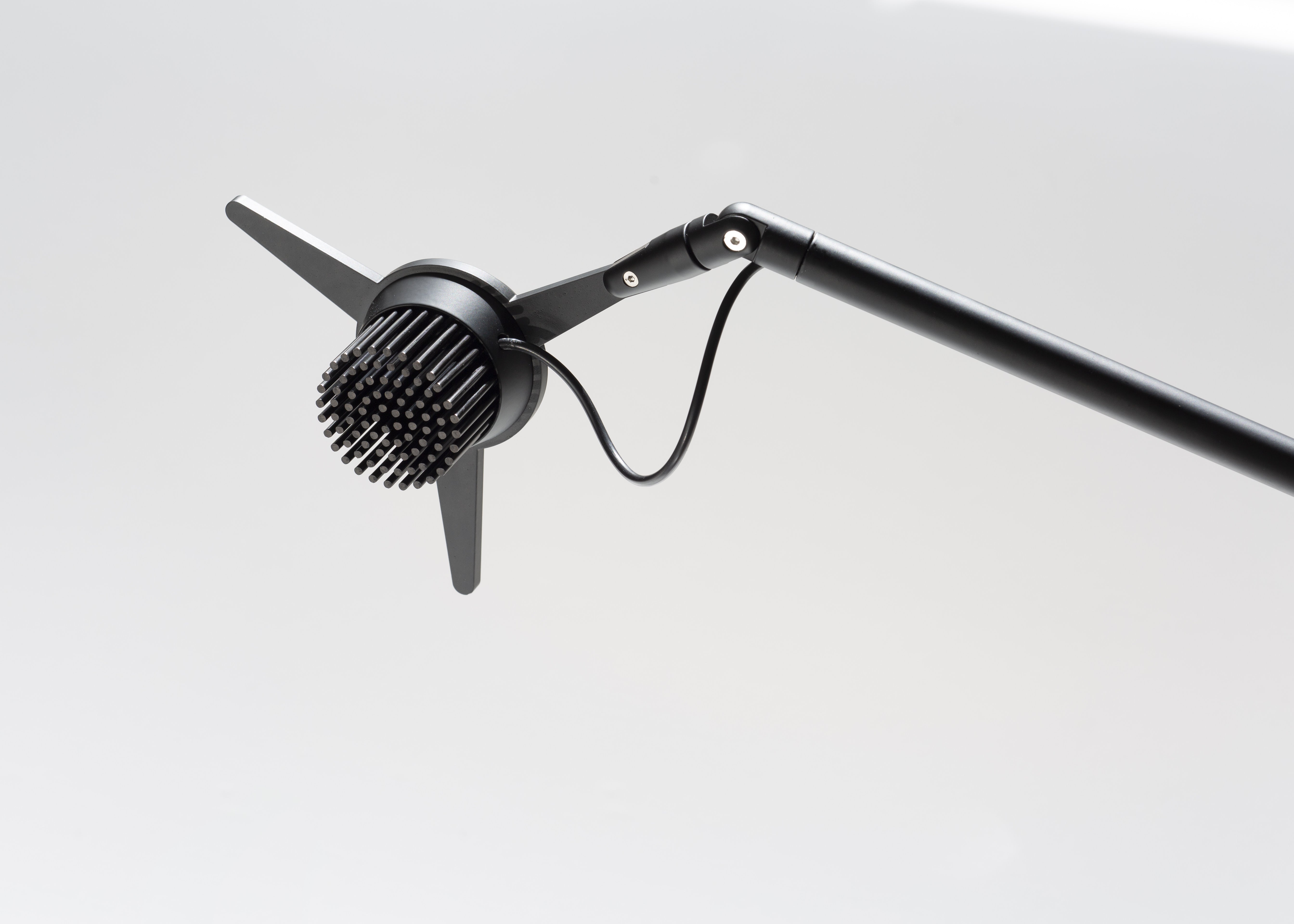 Lampa podłogowa Y3 czarny