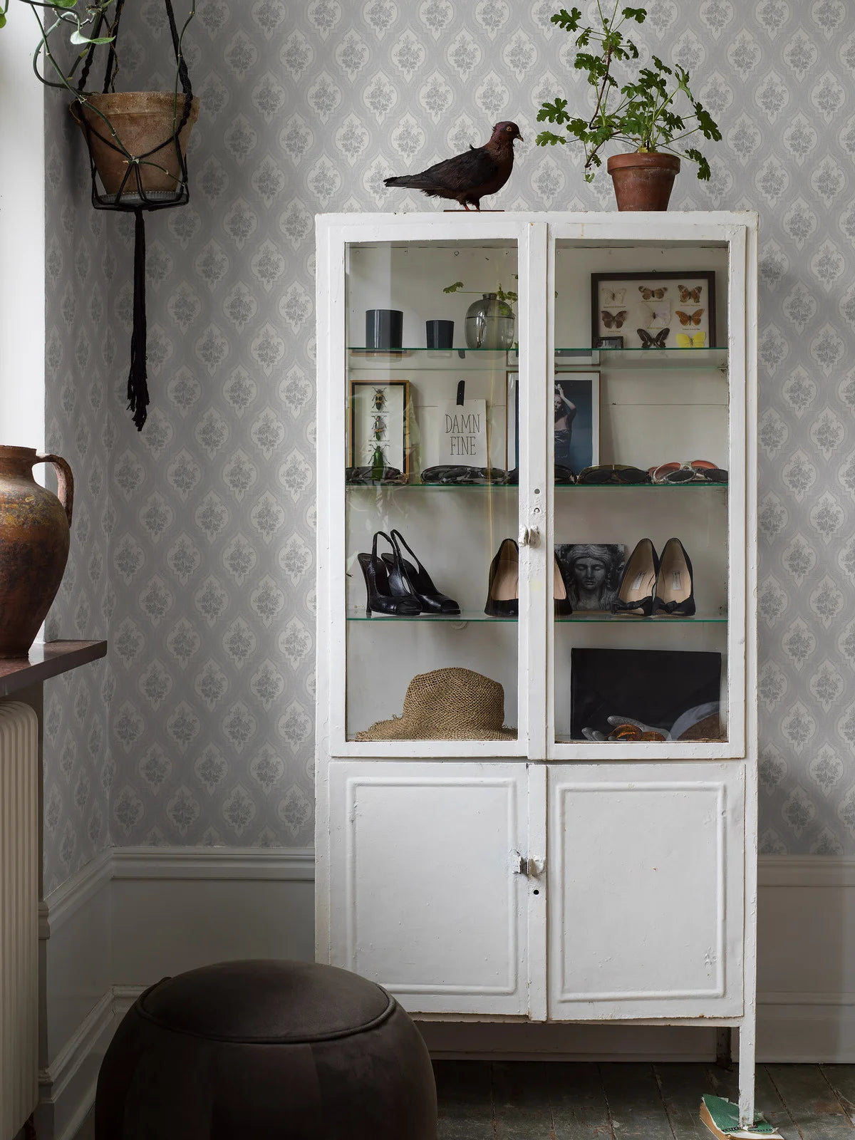 Tapeta z roślinnym wzorem medalionów ETERNAL FLOWER szary