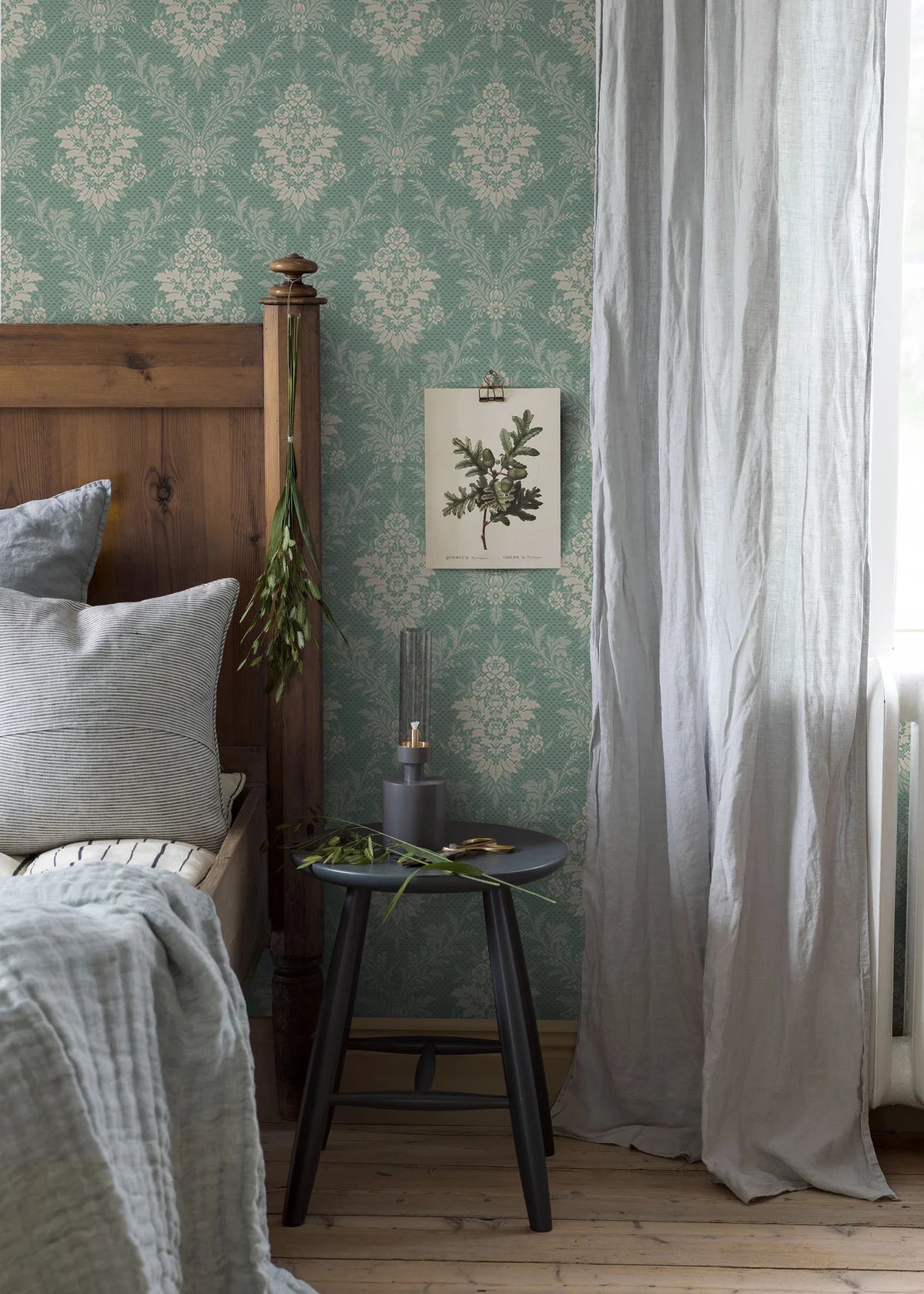 Tapeta flizelinowa papierowa z roślinnym wzorem SOFIA zielony z ciemnobeżowym