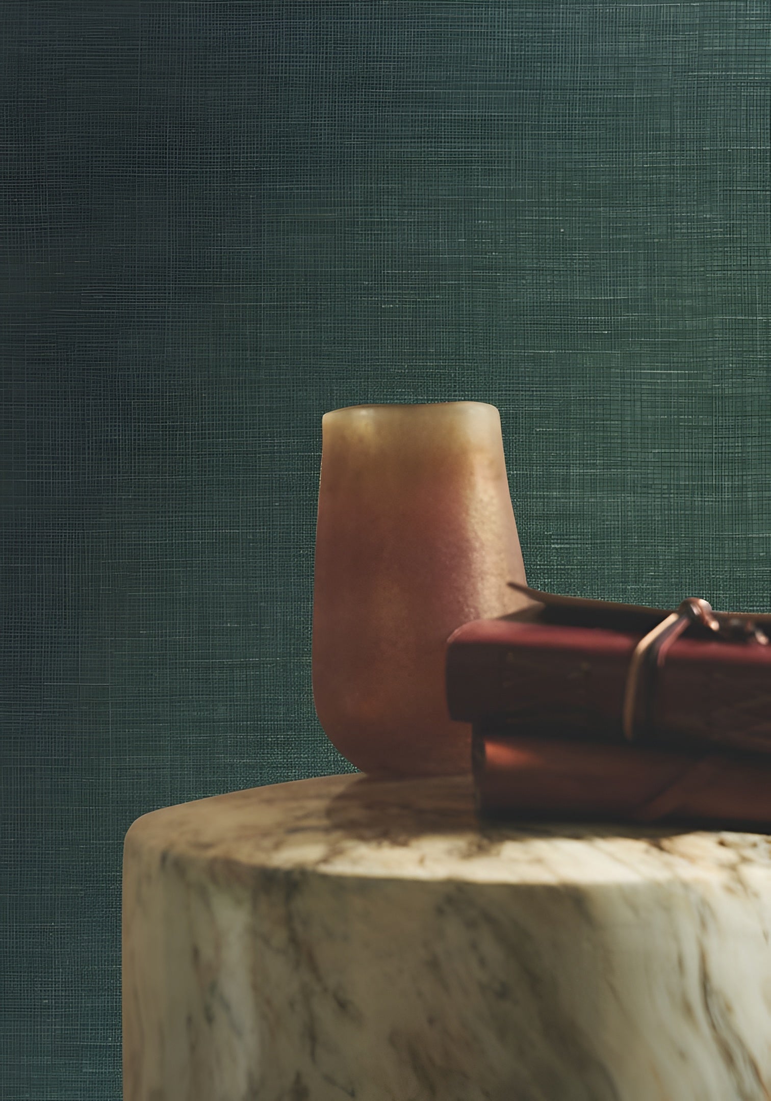 Structural wallpaper imitating linen canvas SHINOK - SAUGE sage