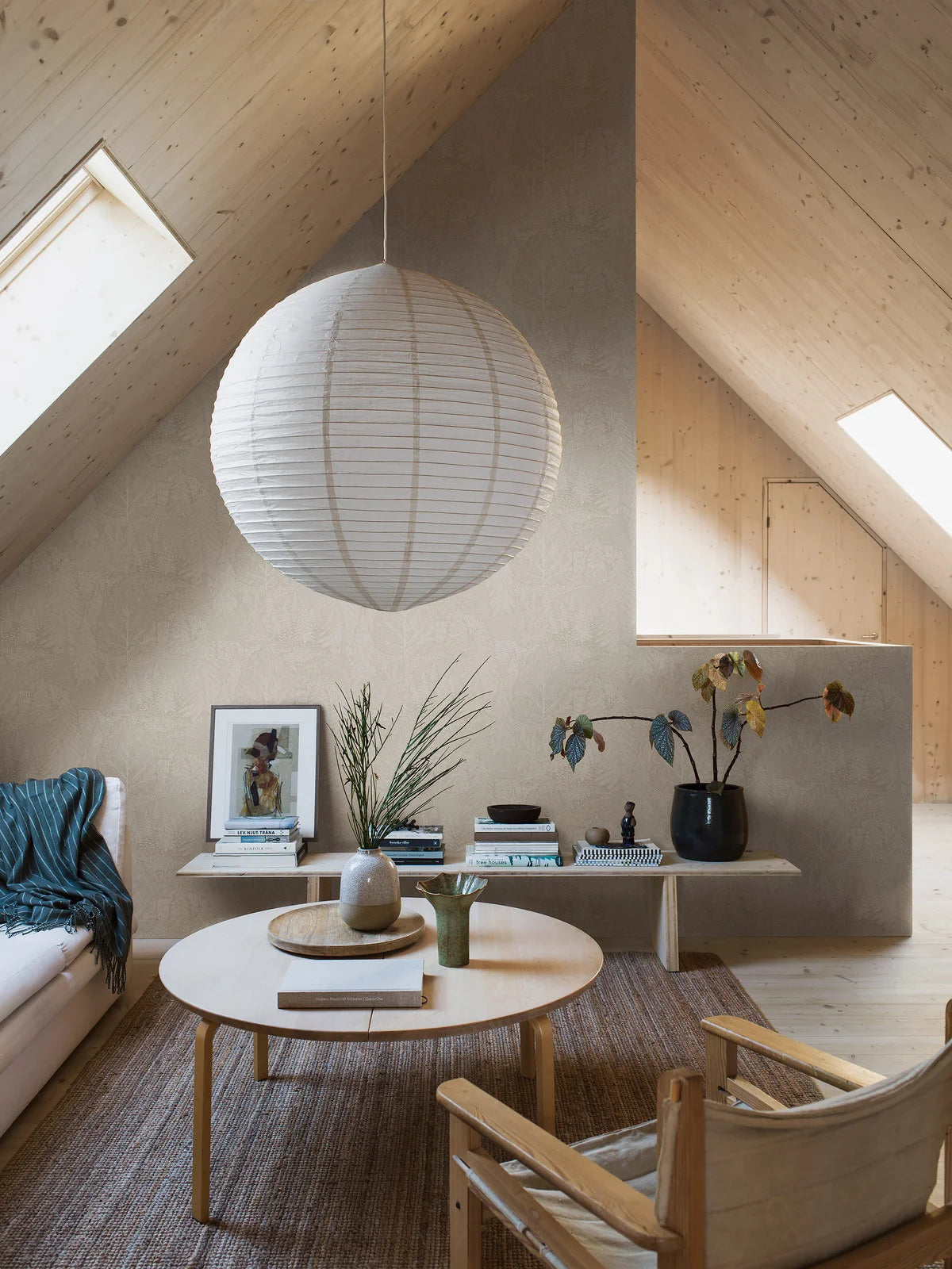 Tapete mit Pflanzenmotiv Bäume NORTHERN FOREST beige