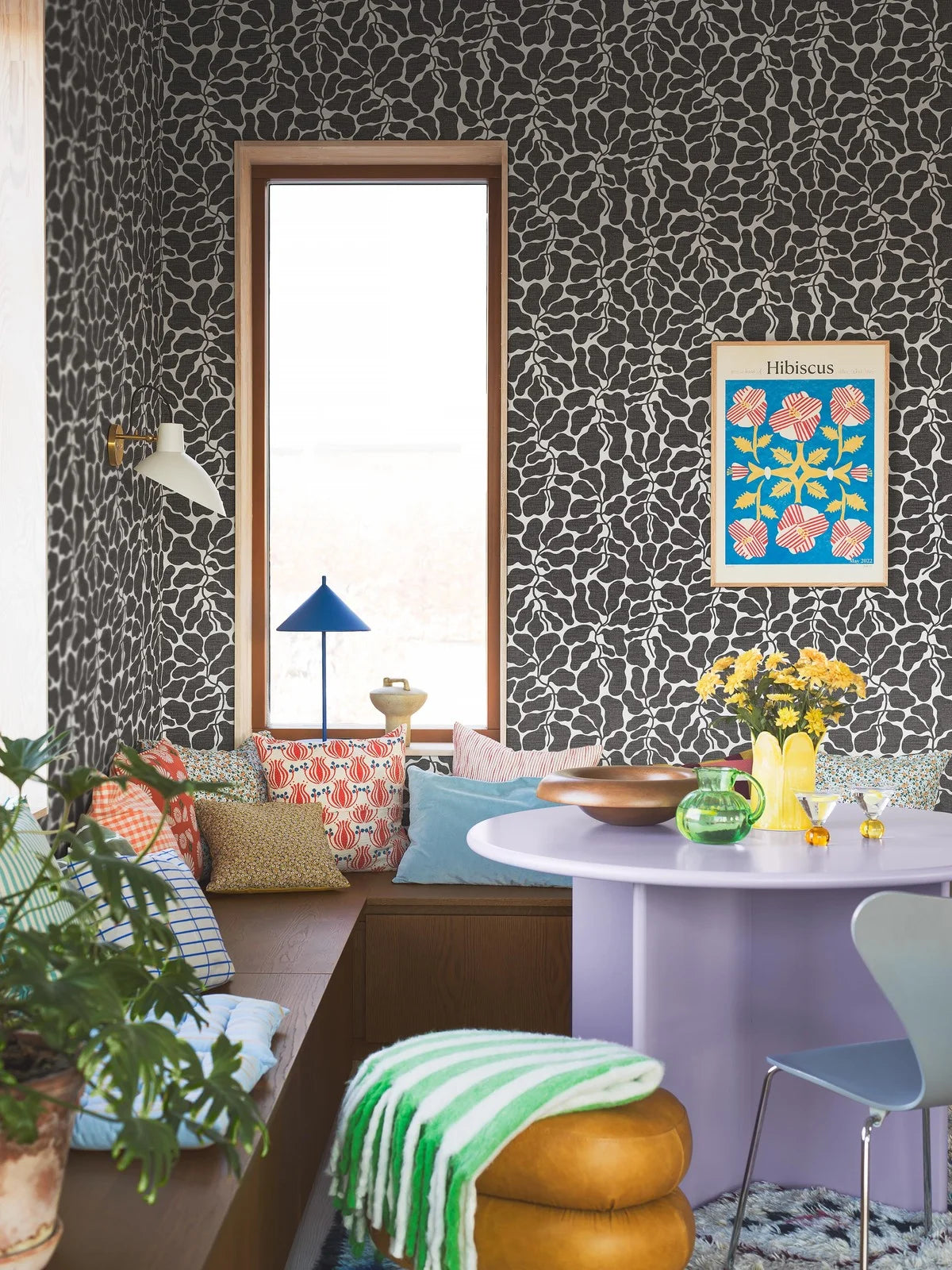 Tapeta flizelinowa papierowa z roślinnym wzorem MY SECRET GARDEN czarny z białym