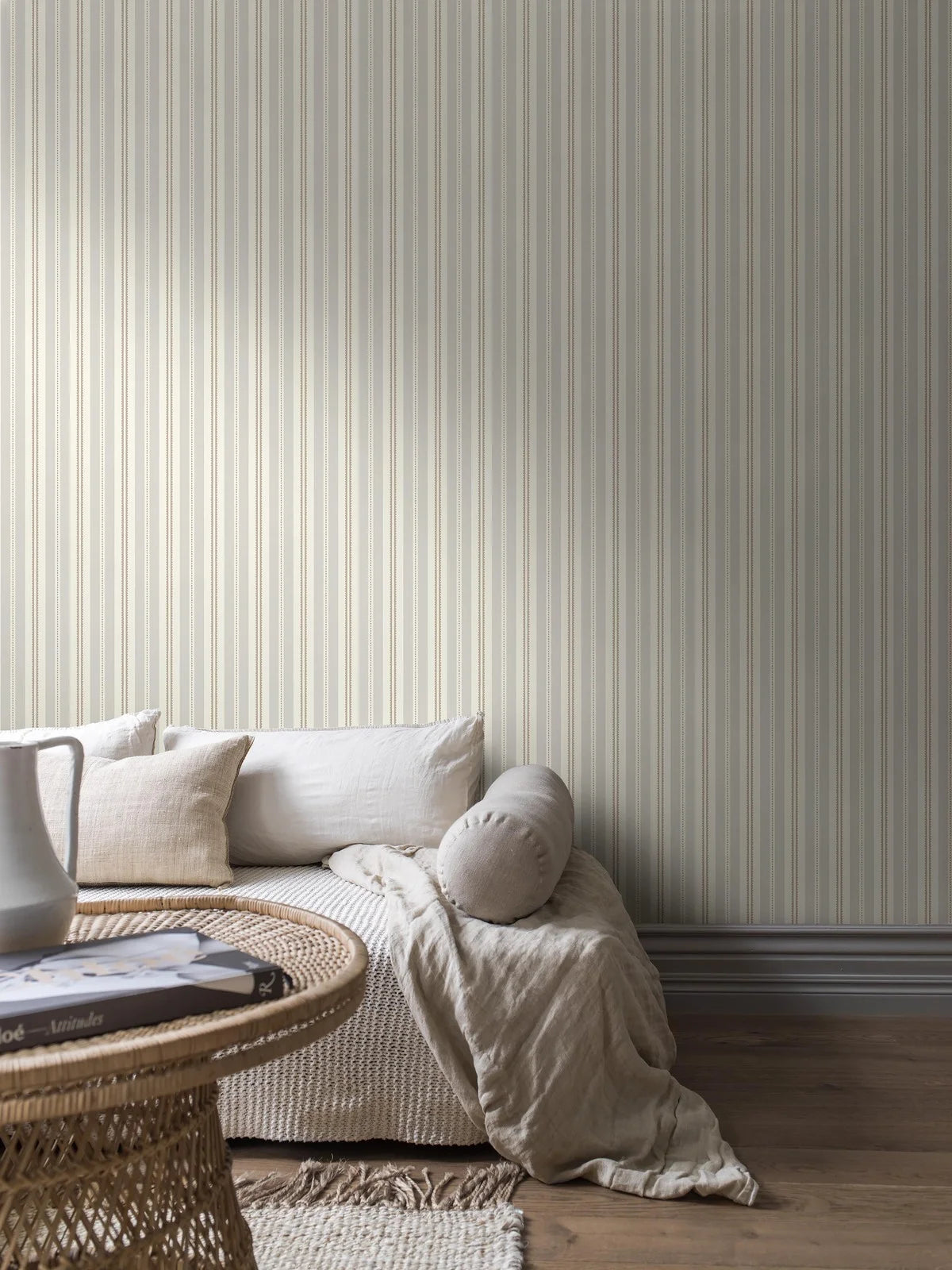 Tapete mit Streifen HEDDA beige mit braun