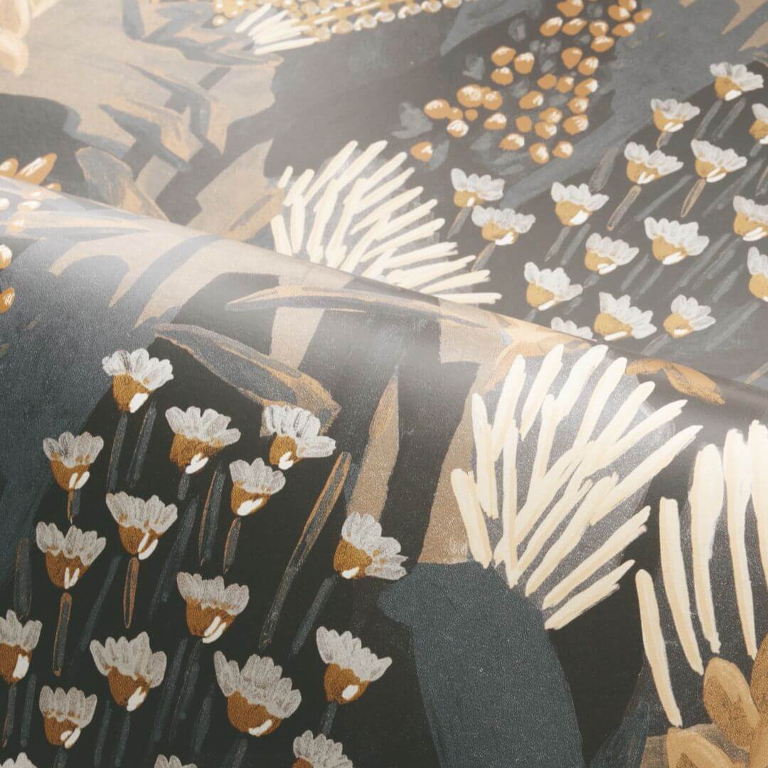 Non-woven wallpaper with a plant motif ERICA - ANTHRACITE/SABLE warm anthracite