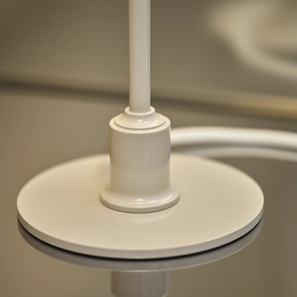 Lampa stołowa PH 2/1 biały z beżową podstawą