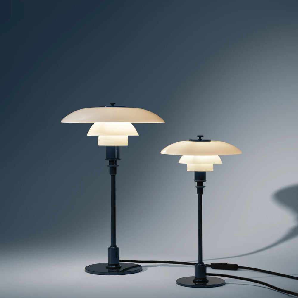 Lampa stołowa PH 2/1 biały z granatową podstawą