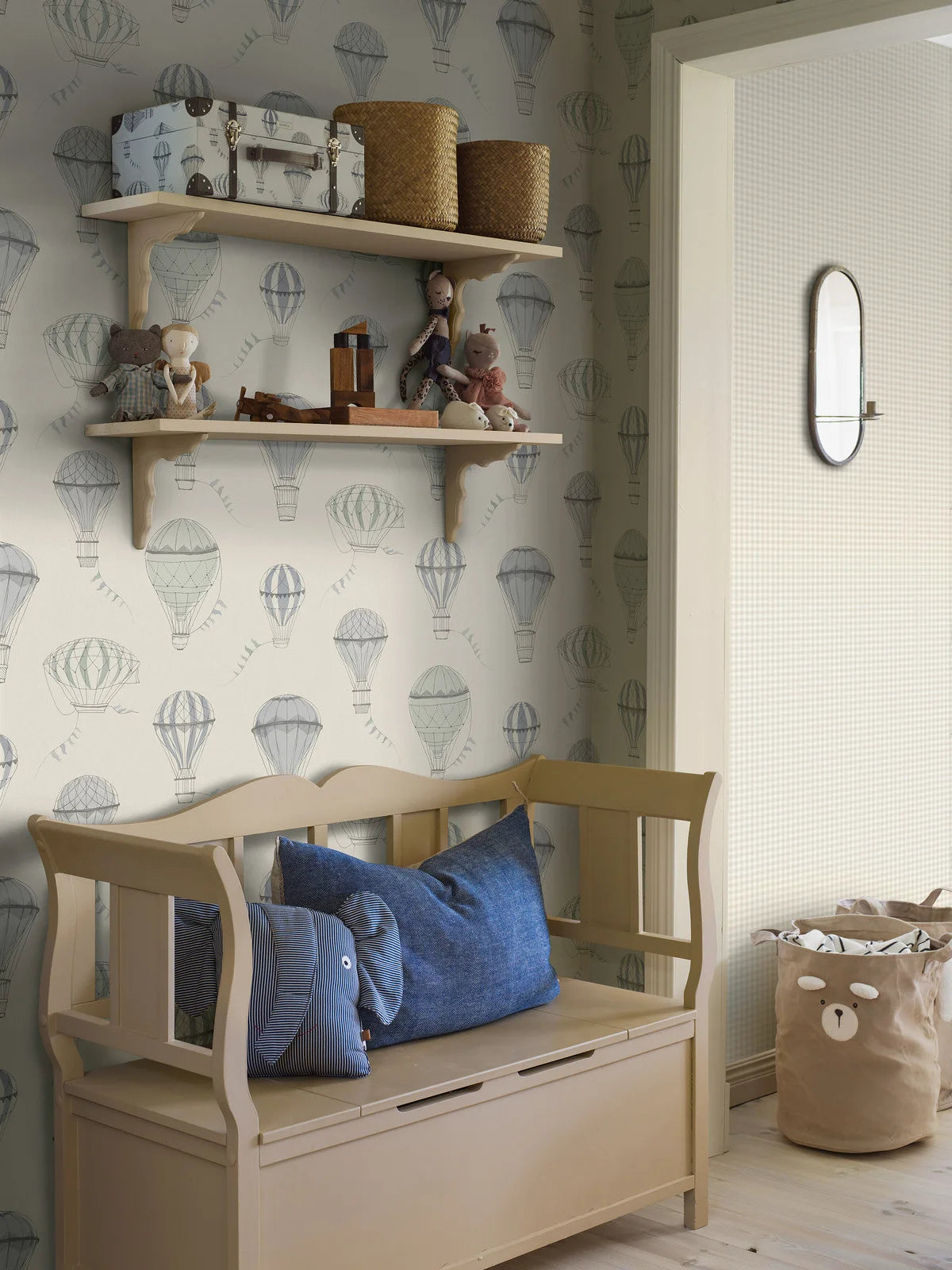 Children's Wallpaper UP IN THE SKY white with blue