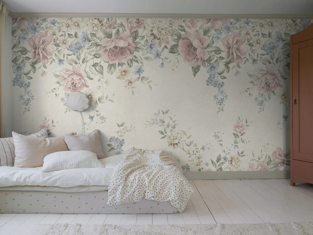 Wandbild mit floralem Motiv FLOWER GARDEN in Creme mit Rosa