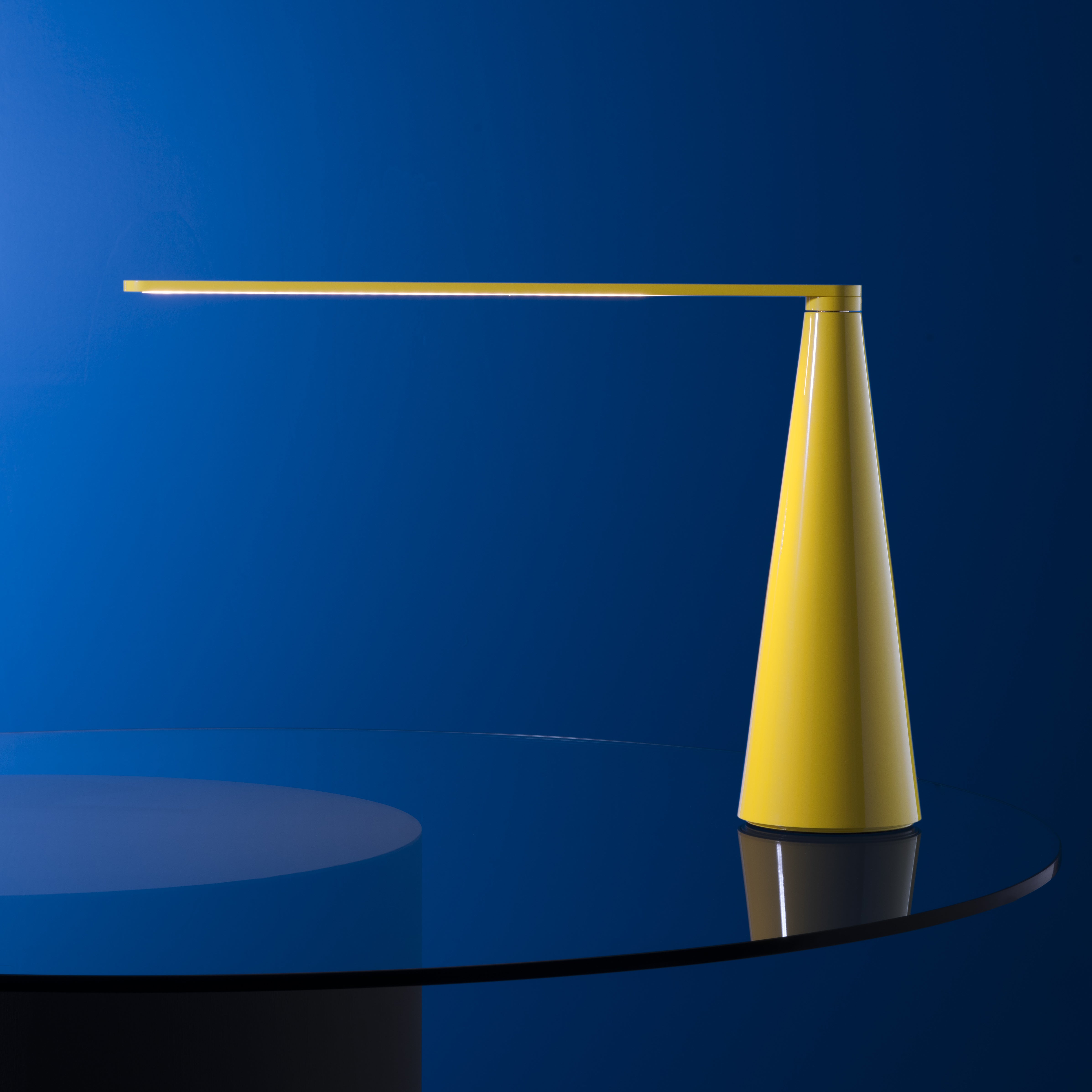 Lampa stołowa ELICA połyskujący żółty – Martinelli Luce
