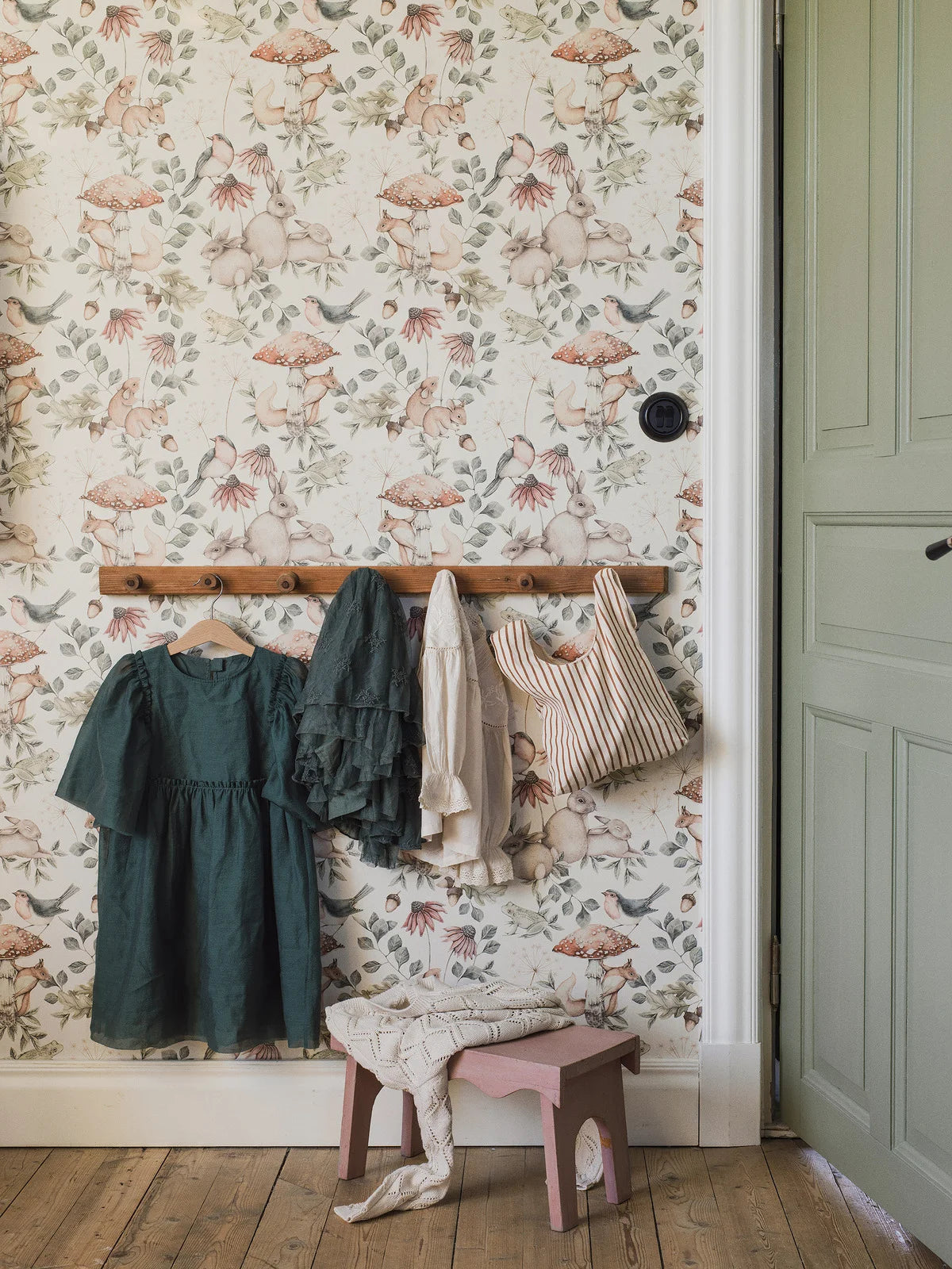 Kinder-Tapete mit Tiermotiv MINOU beige