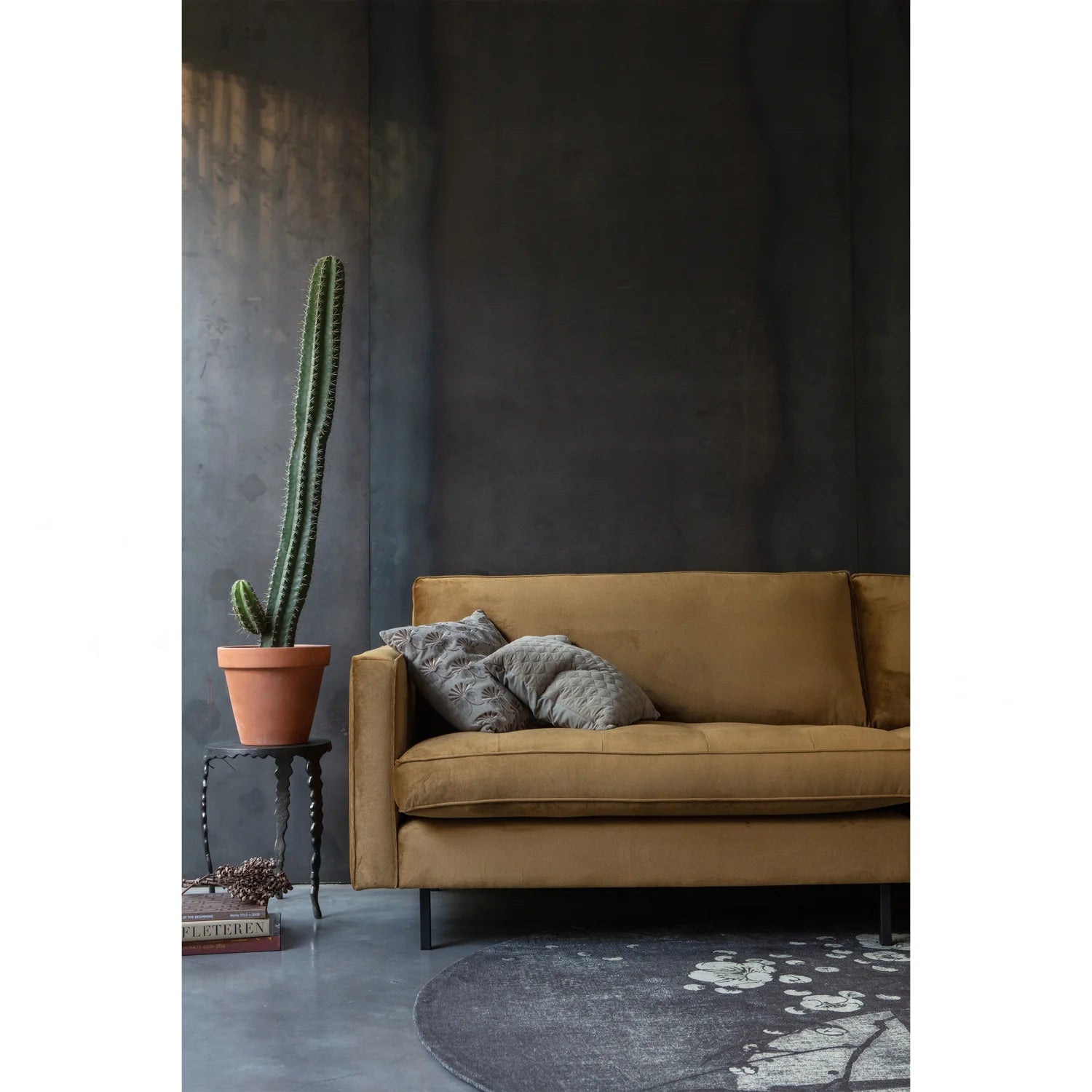 Sofa aksamitna 3-osobowa RODEO CLASSIC miodowy