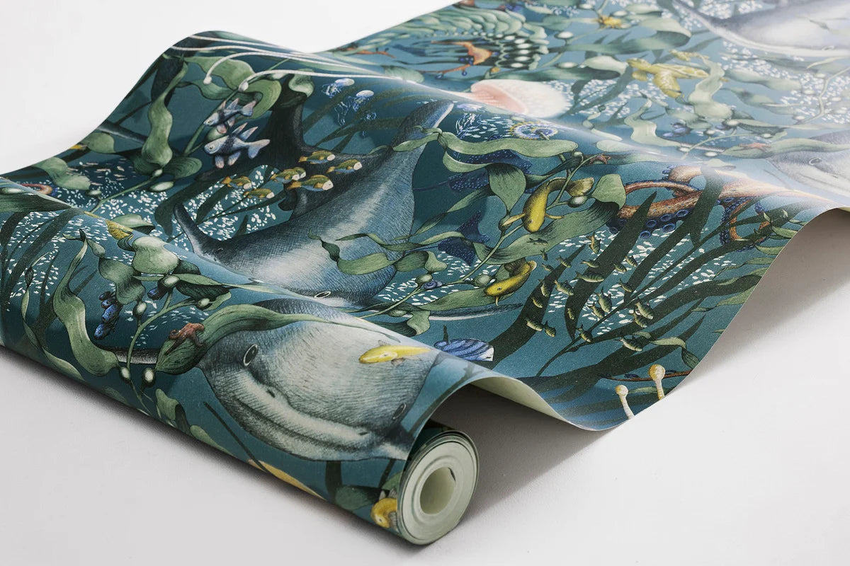 Tapeta dziecięca z motywem morskich zwierząt UNDERWATER MAGIC ciemny niebieski