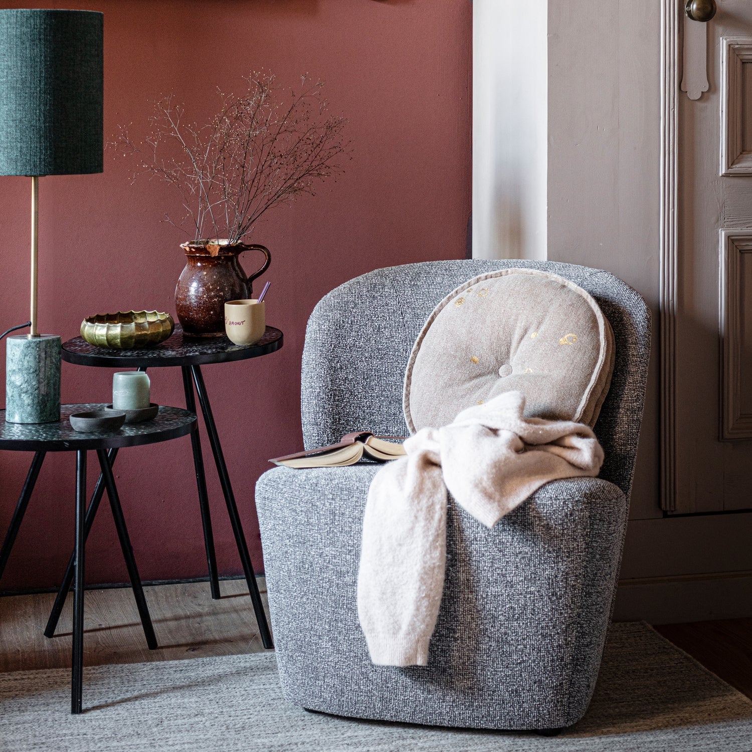 LOFTY Armchair in Brown Melange