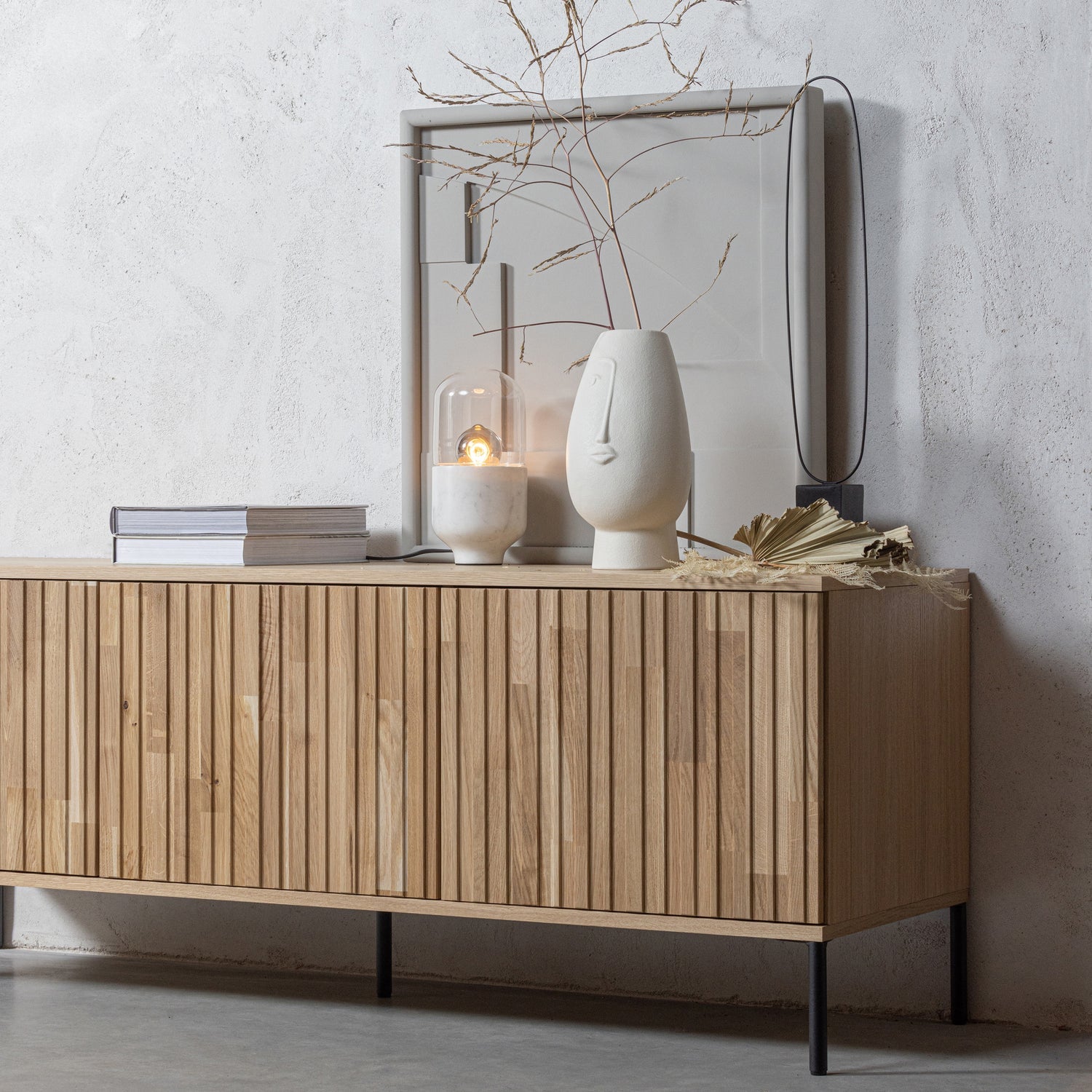 NEW GRAVURE TV Cabinet oak veneer