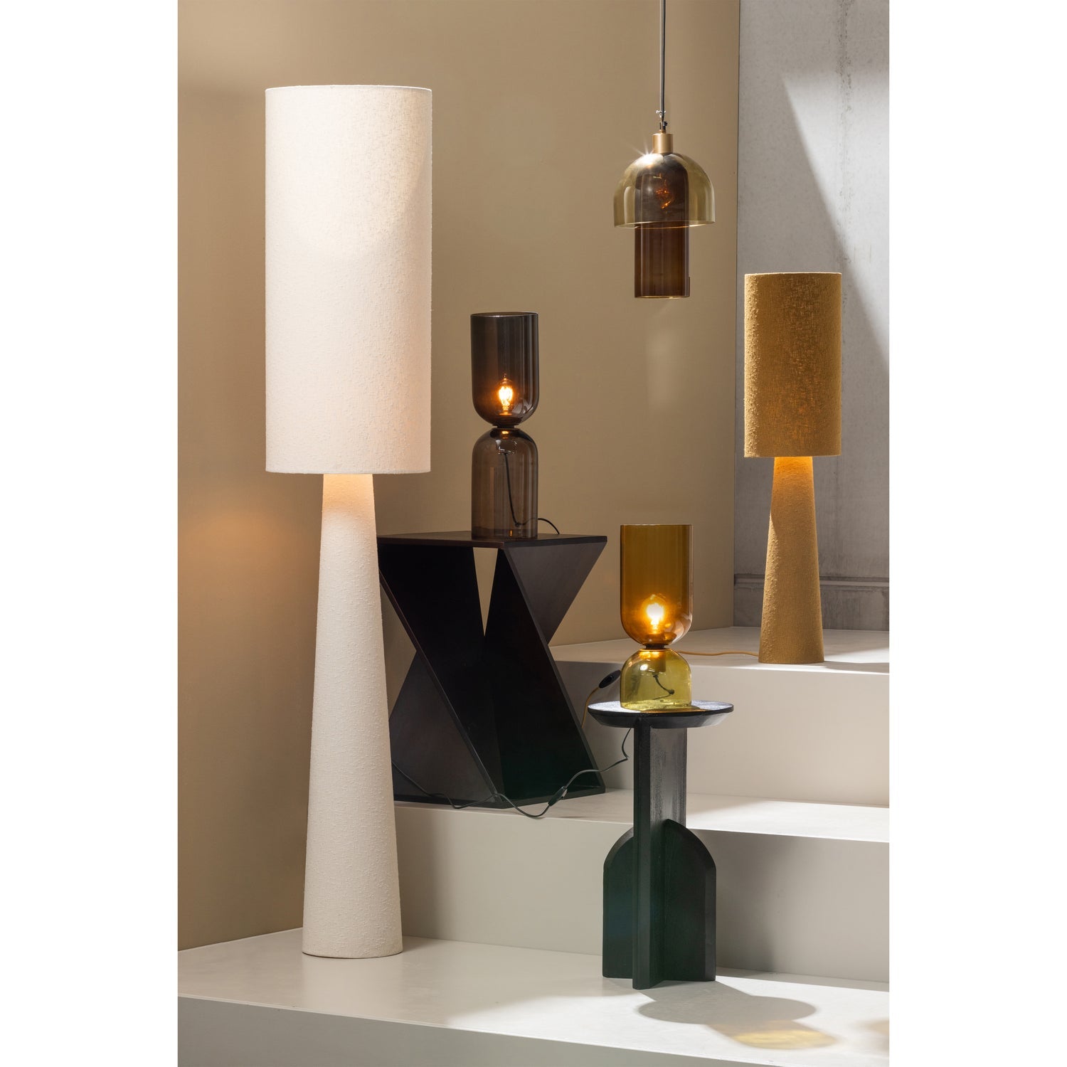 Lampa podłogowa LOFT kremowy