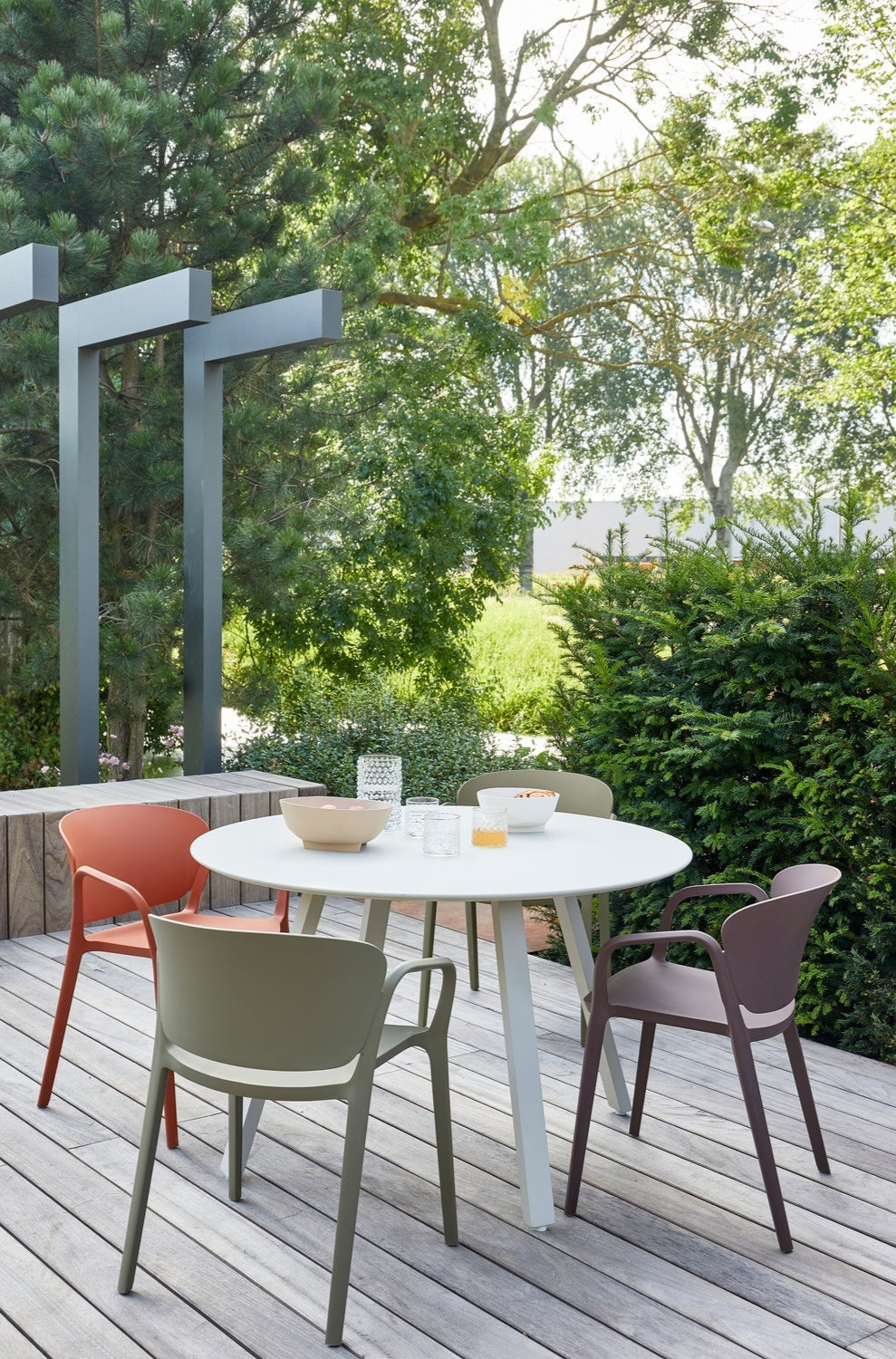 AUKE Light Beige Garden Table