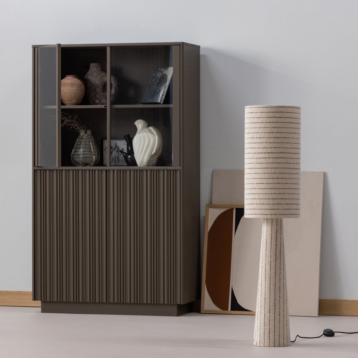 Lampa podłogowa LOFT kremowy z czarnymi pasami