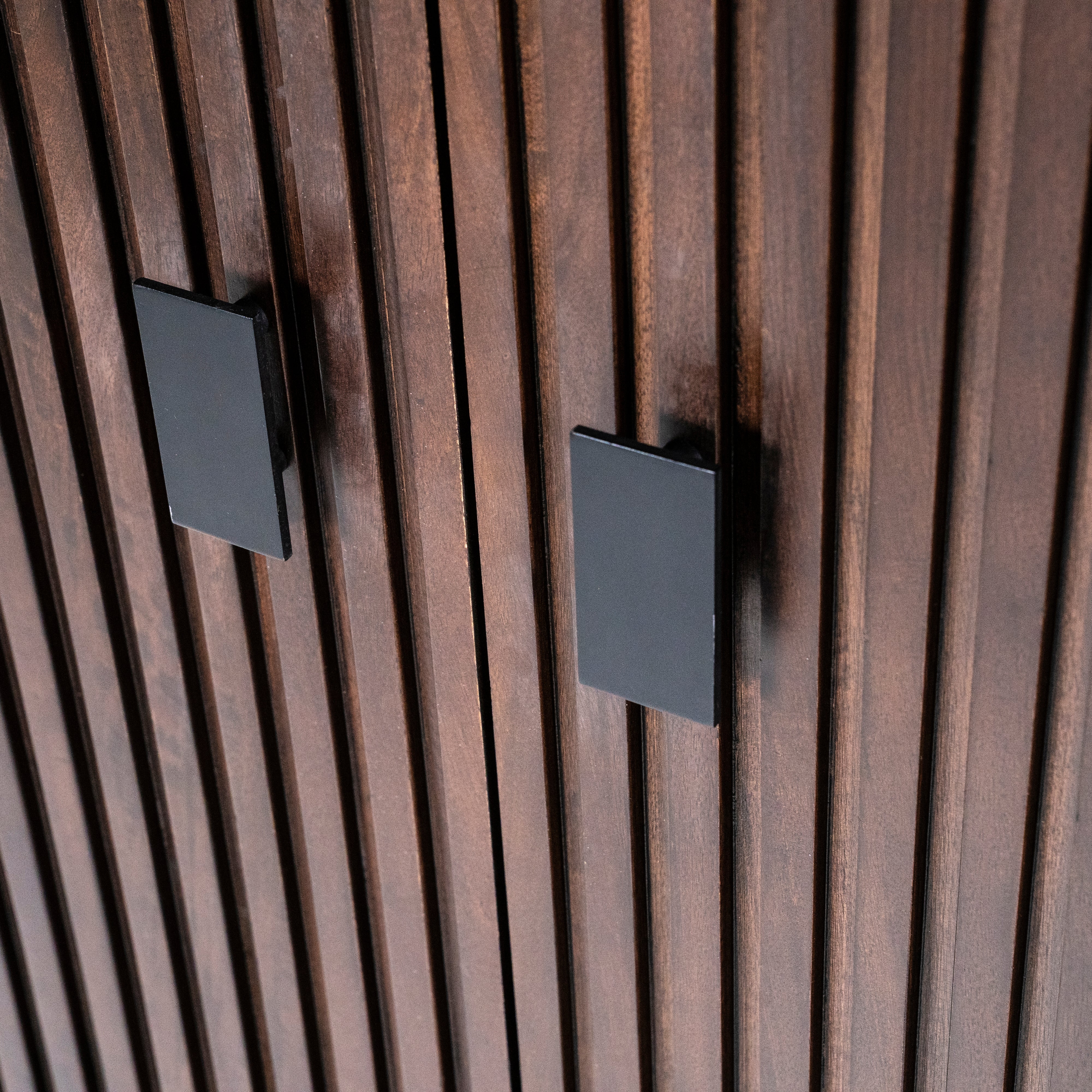 Szafa REMI dark brown mango wood