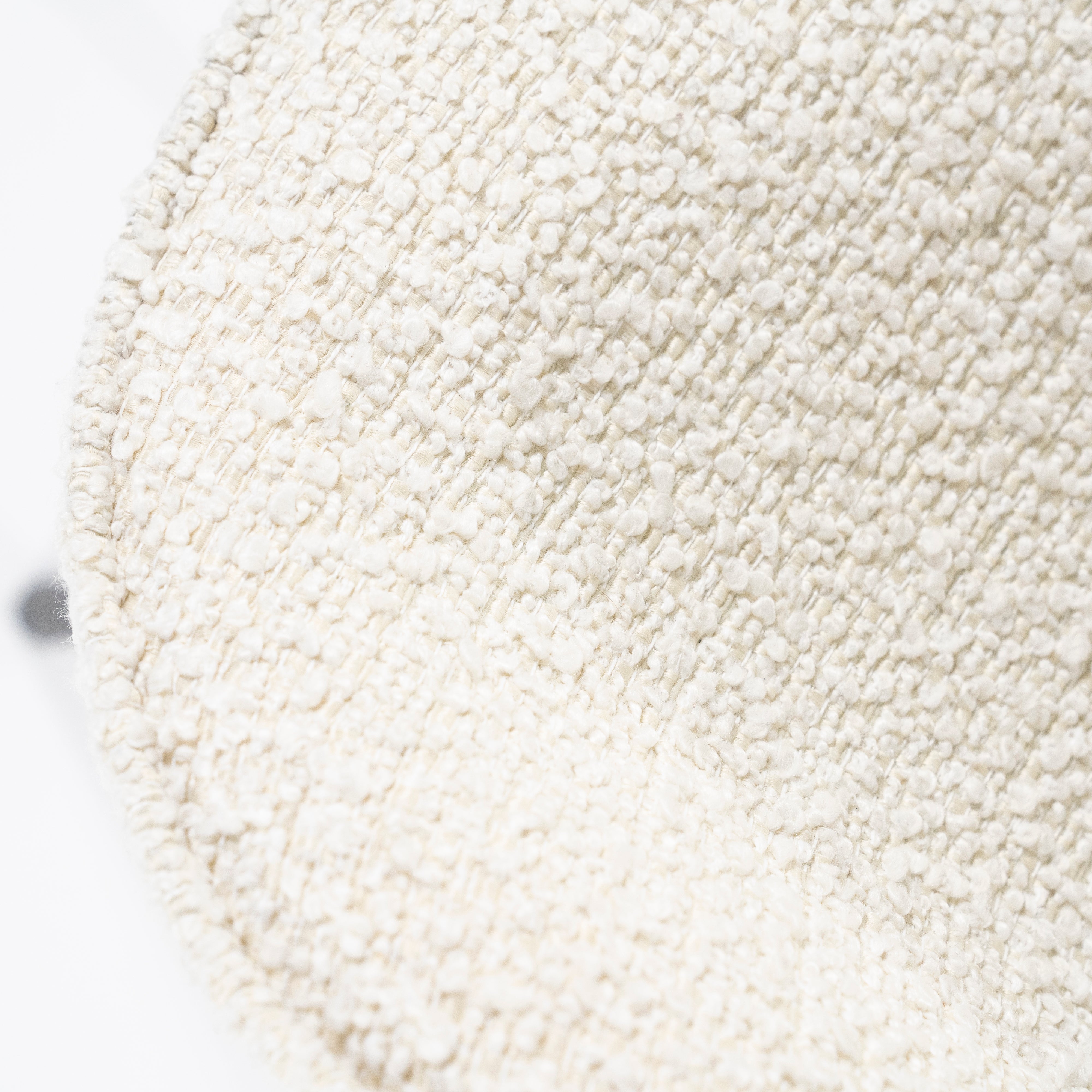 Krzesło TESS kremowy z czarną podstawą