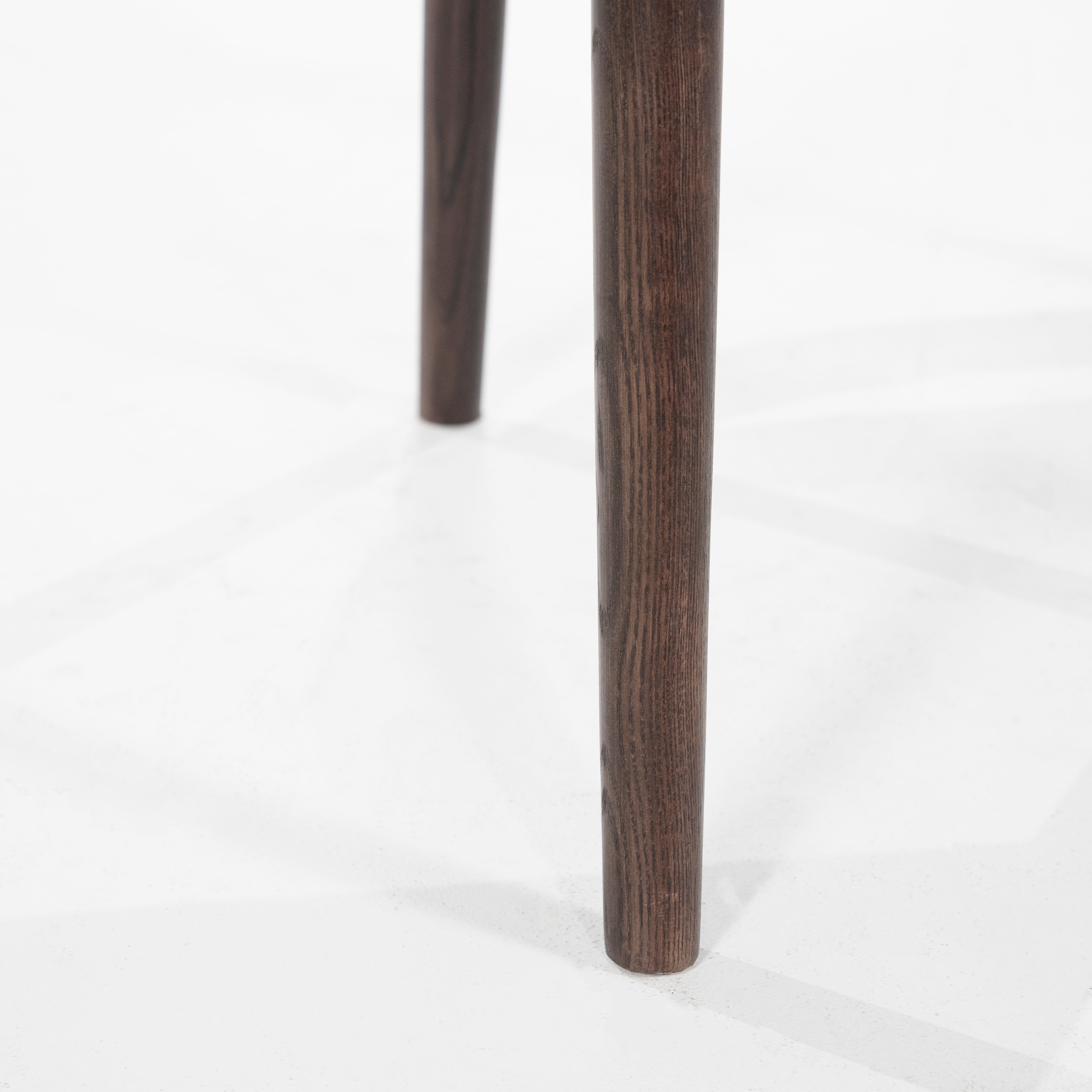 Krzesło YORICK ciemne drewno jesionowe