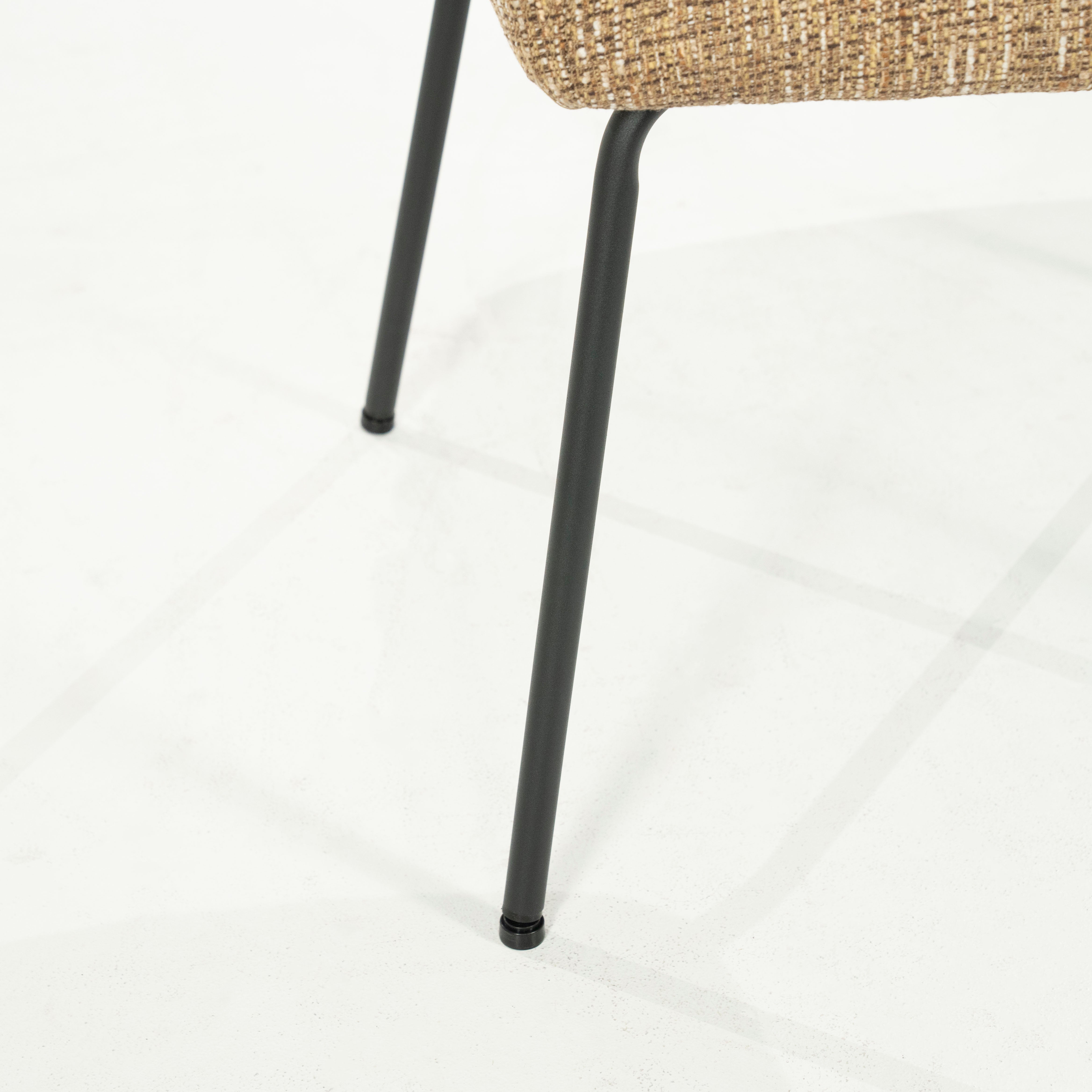 Krzesło INDY musztardowy z czarną podstawą