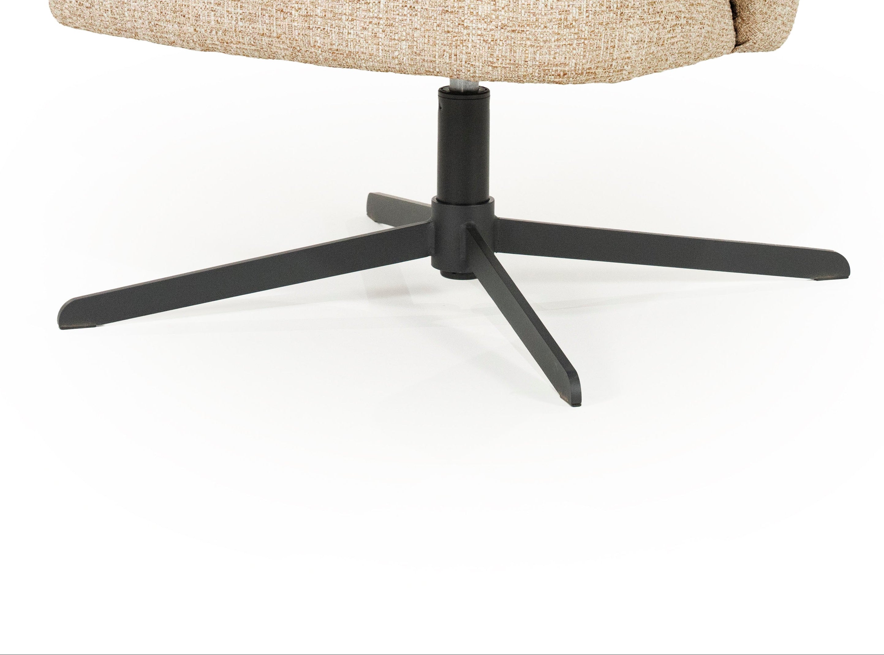 Fotel obrotowy CONNOR beżowy z czarną podstawą