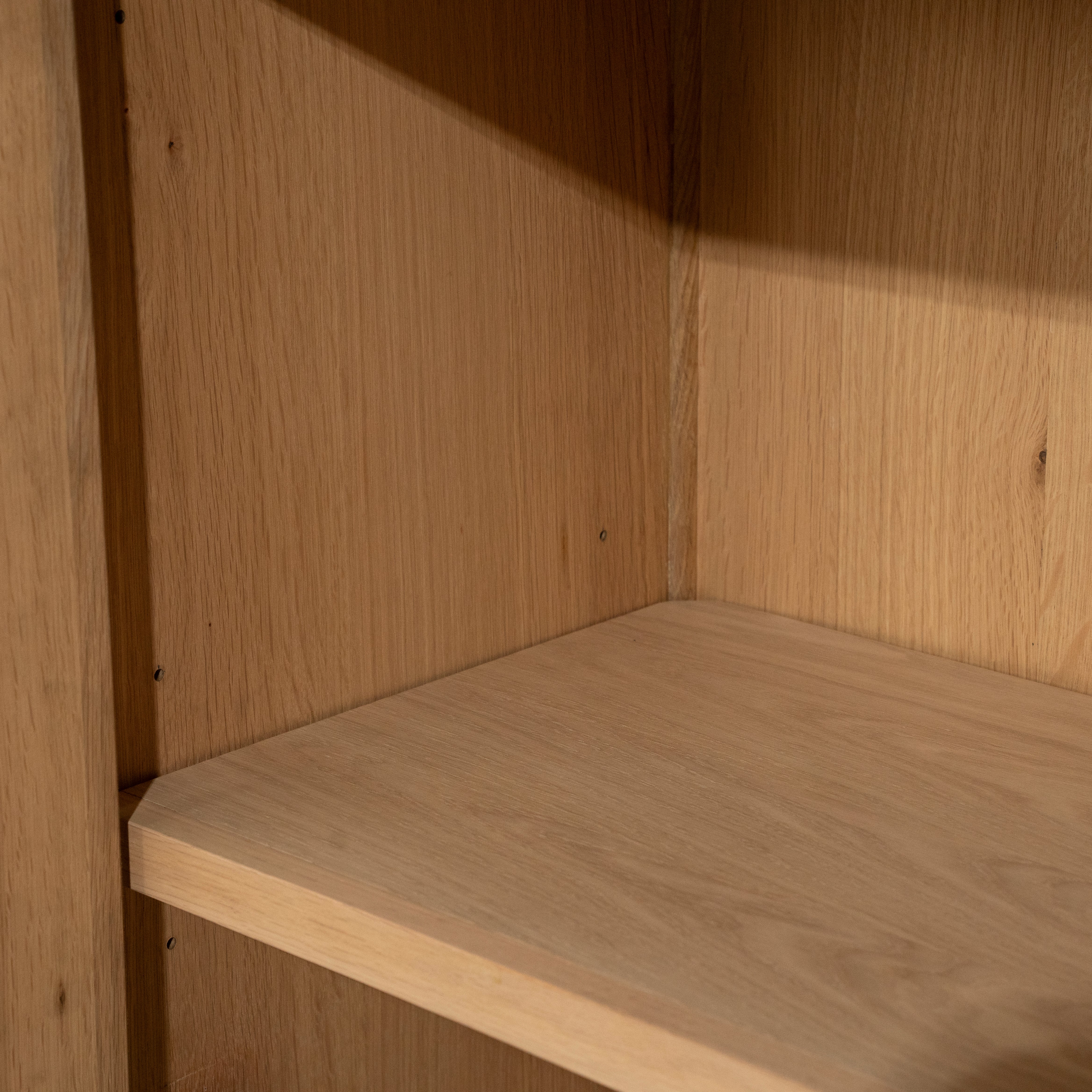 Szafa JAKE drewno dębowe