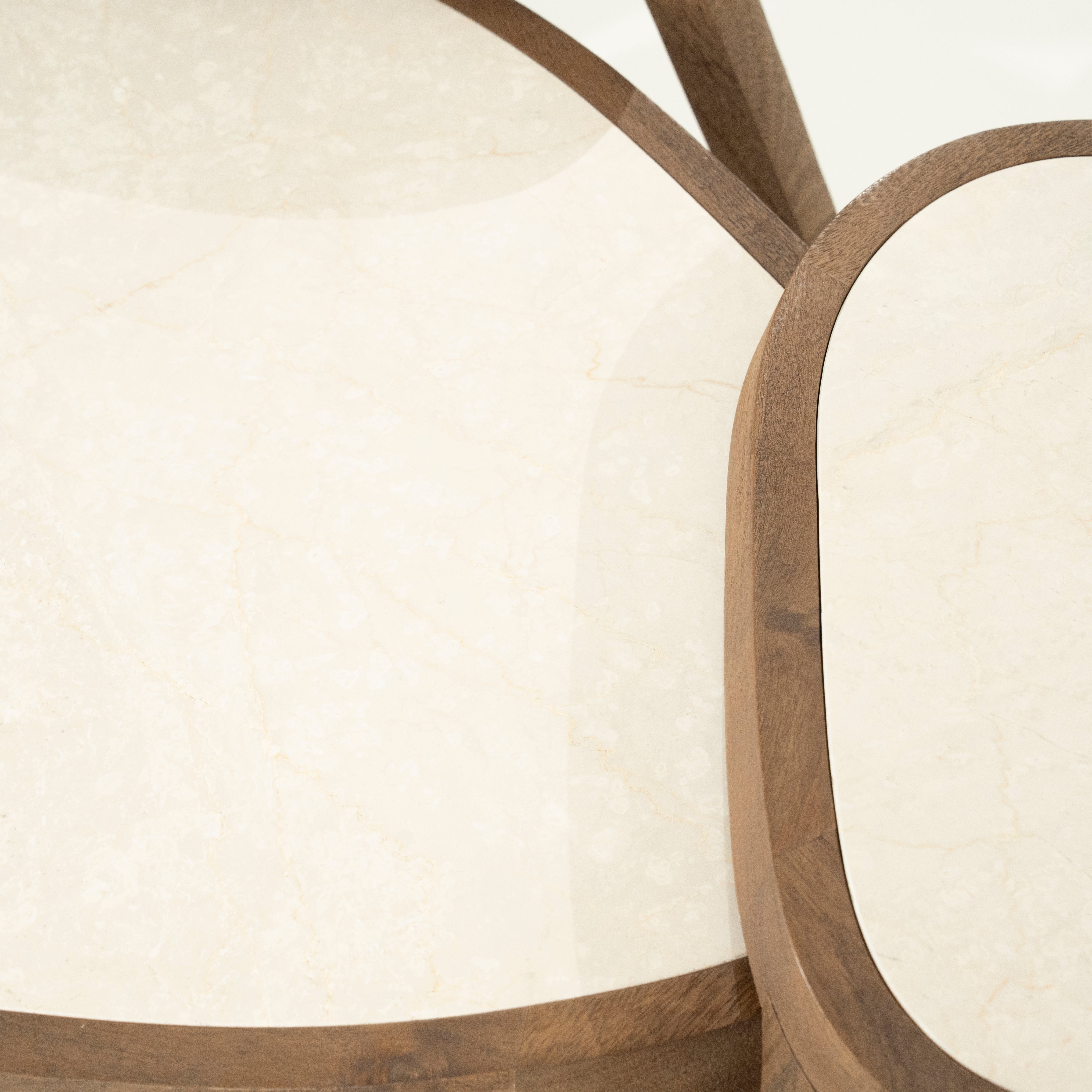 Kaffeetisch FRED cremefarbener Marmor mit Holzgestell