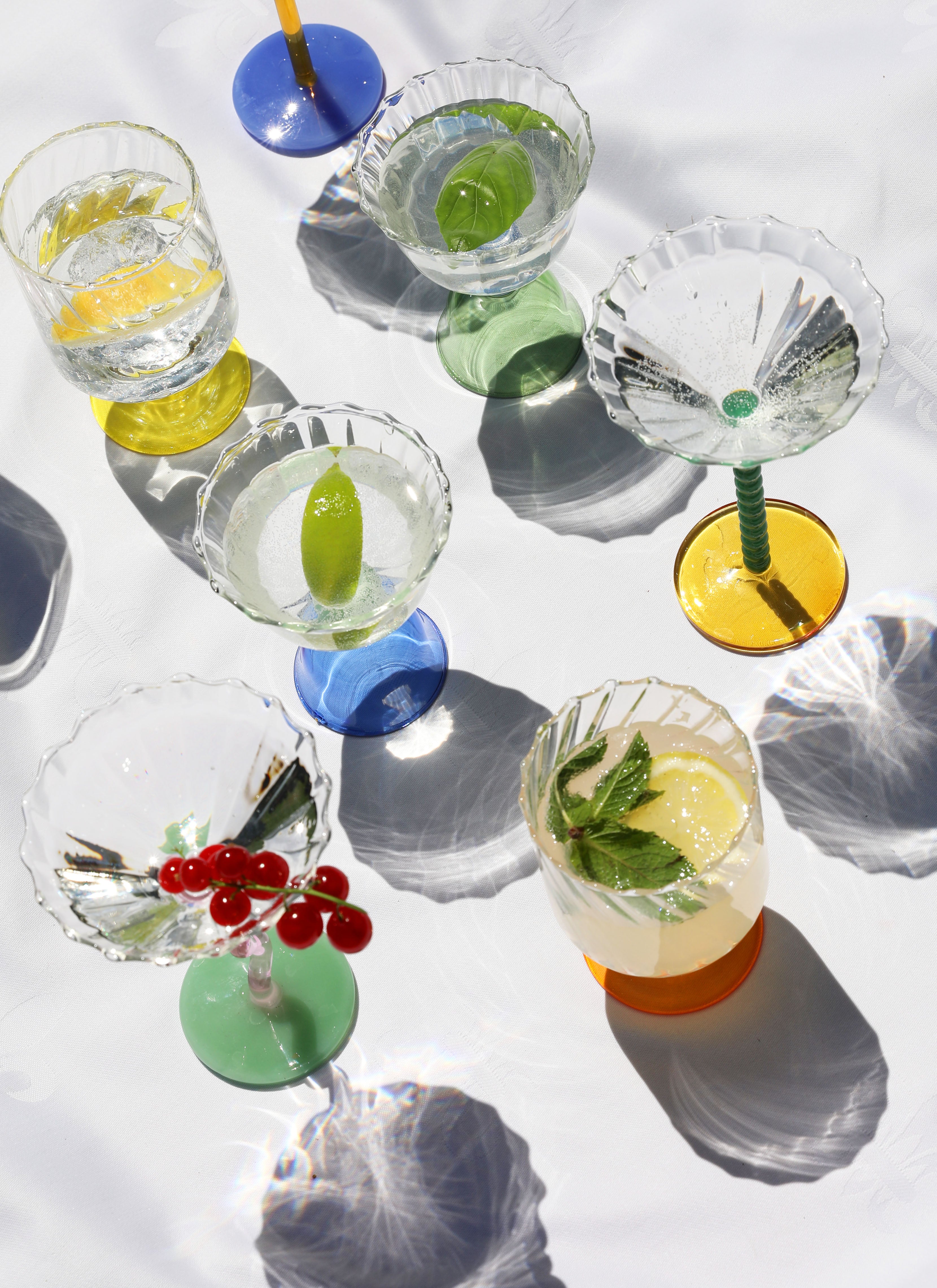 Set aus gläsernen Schalen SPIRAL grün