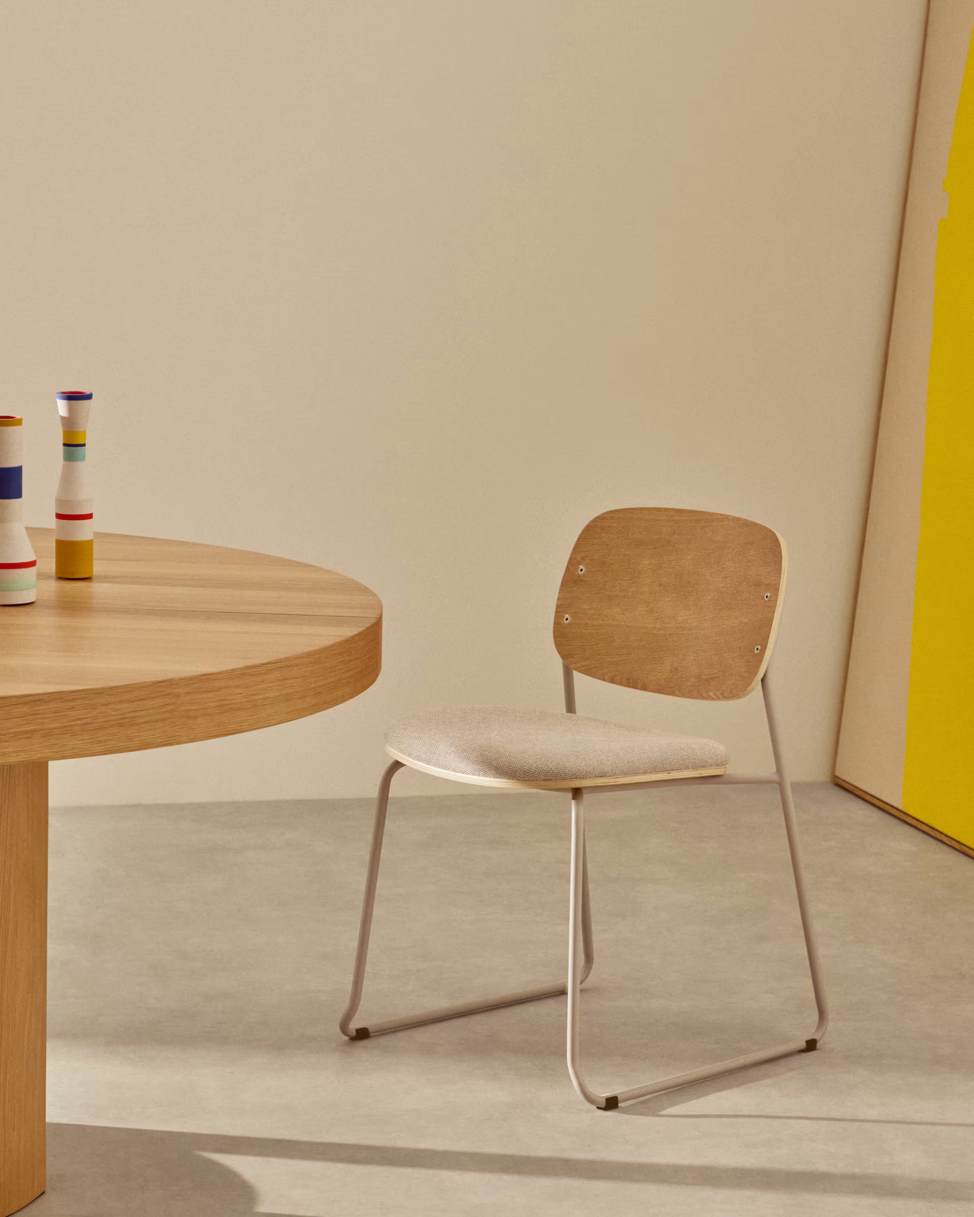 Krzesło MELI sklejka topolowa z beżowym szenilowym siedziskiem