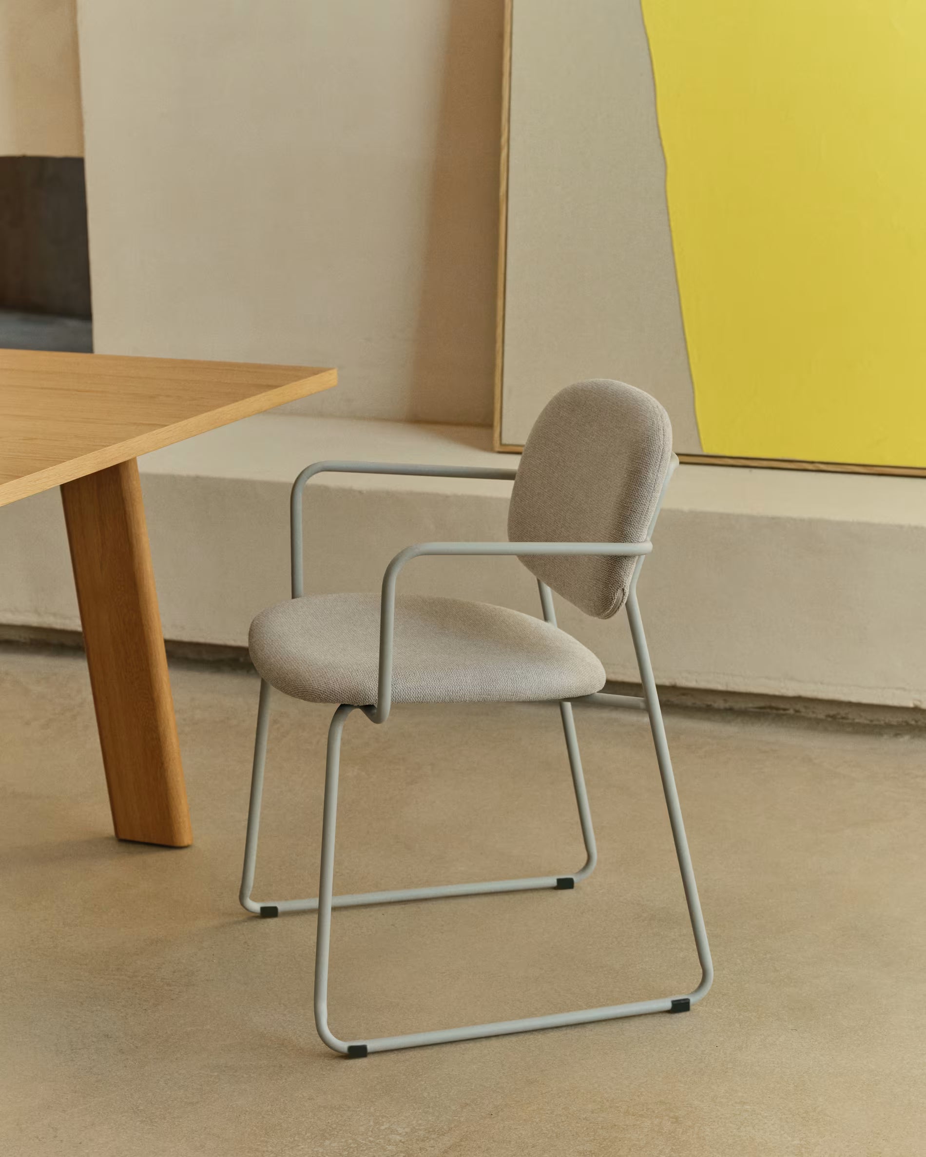 Krzesło z podłokietnikami MELI szarobeżowy