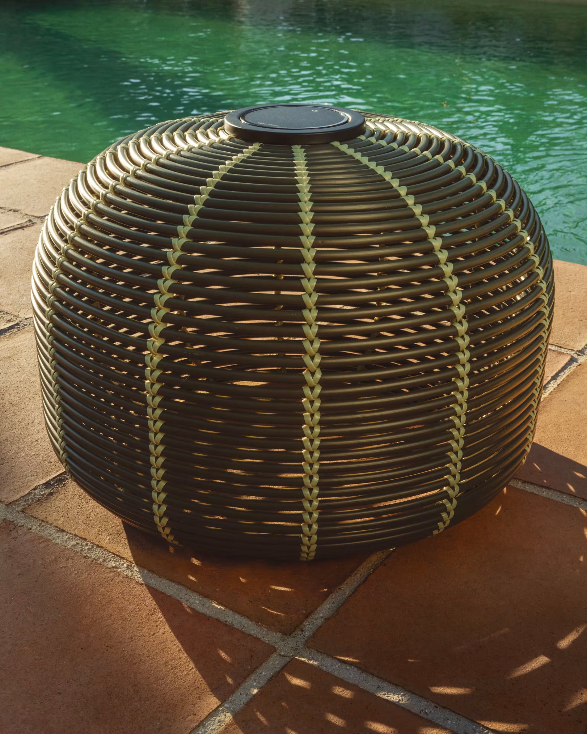Solar-Gartenlampe GAROINA grüner synthetischer Rattan [Ewelina] [Amelia spr]