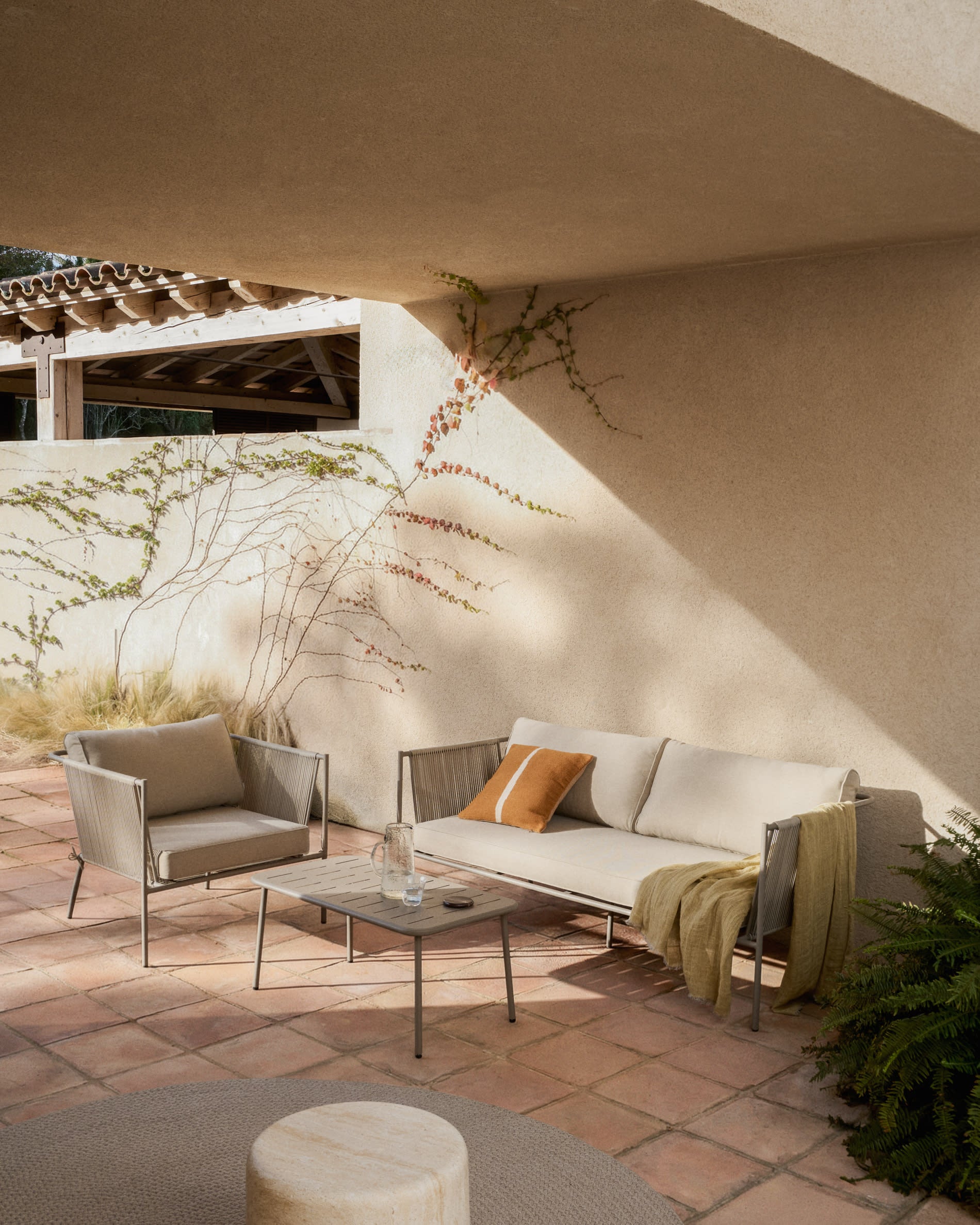 Stół ogrodowy ZIVIA taupe