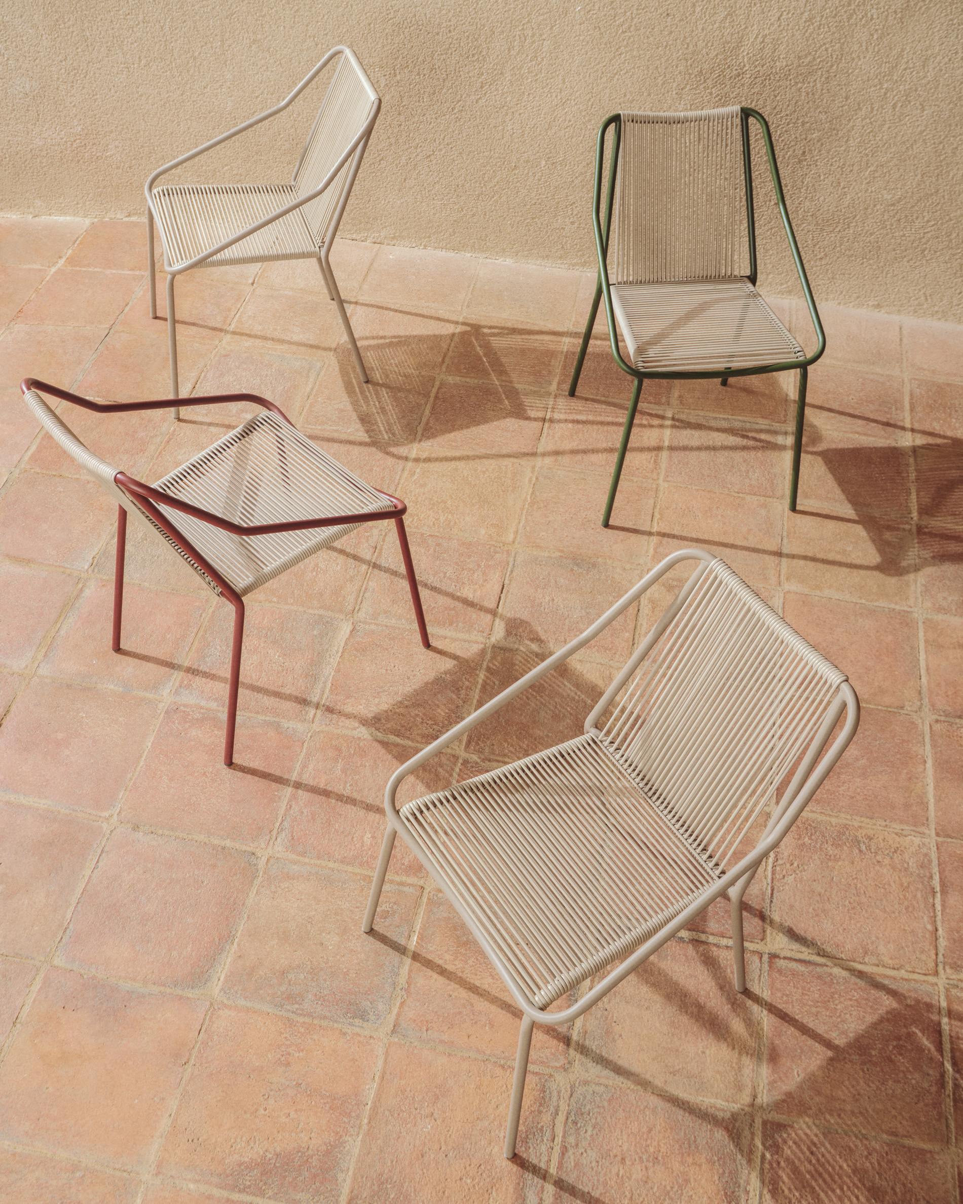 Krzesło ogrodowe ZIVIA ecru z taupe podstawą