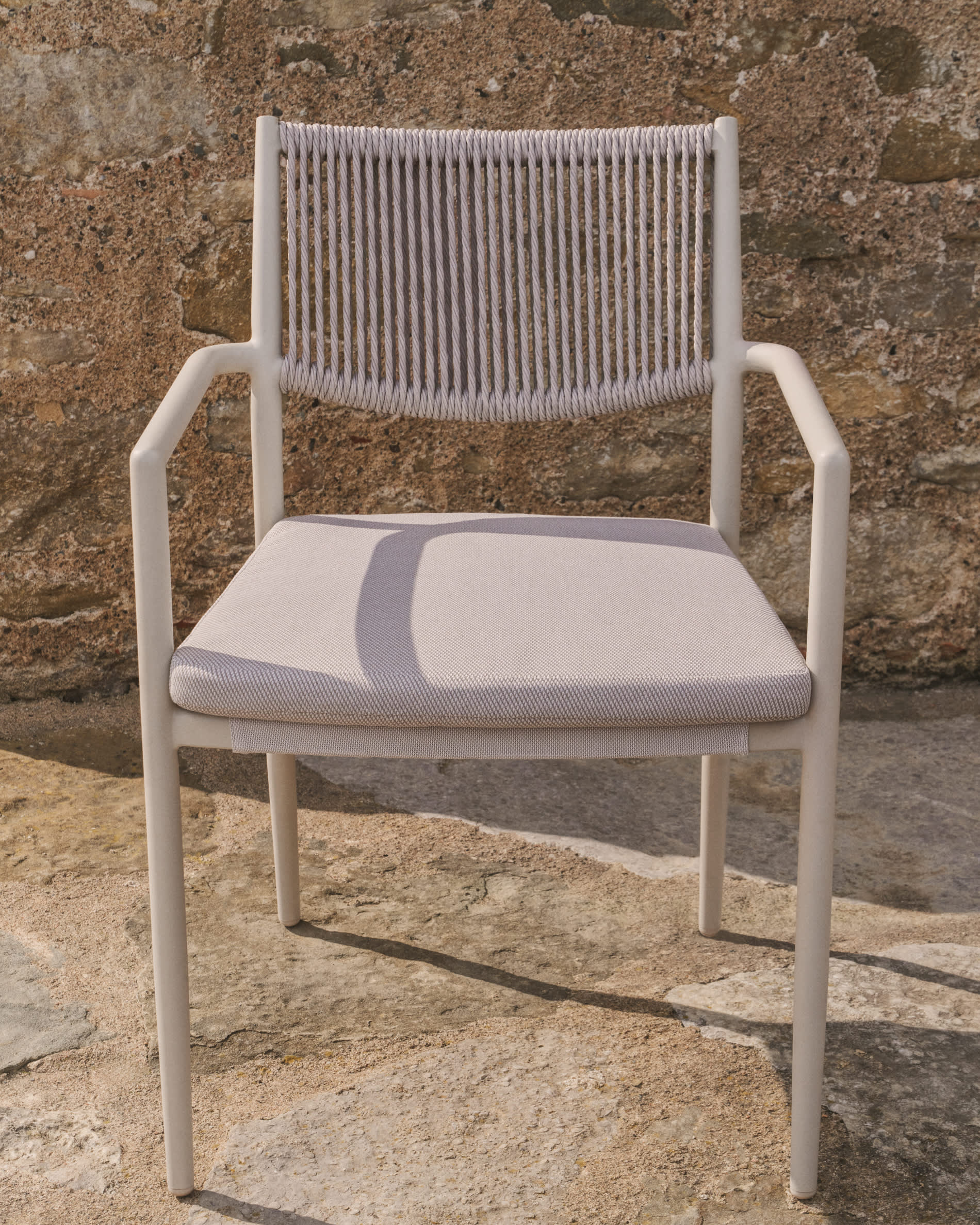 ARGASI ecru garden chair