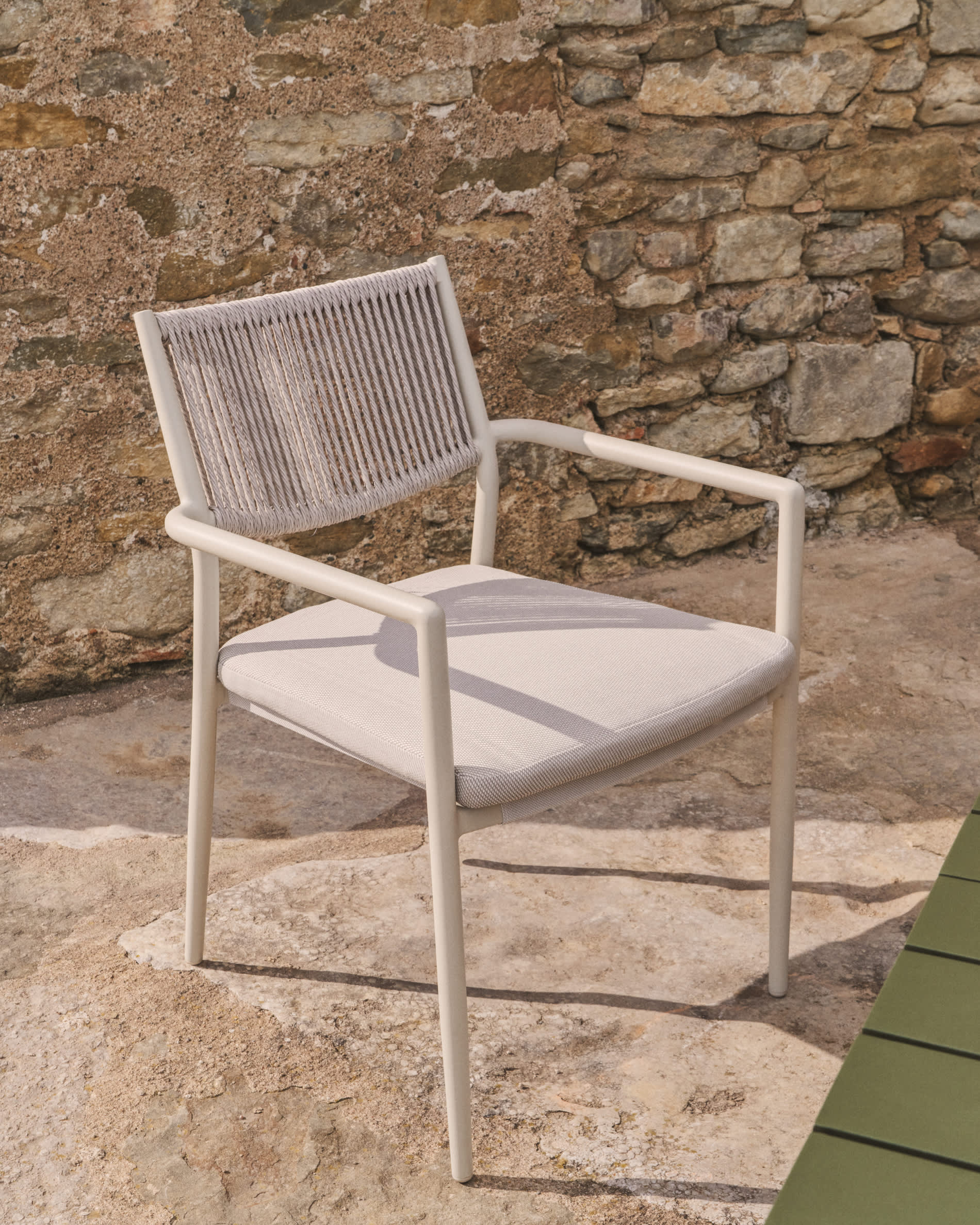 ARGASI ecru garden chair