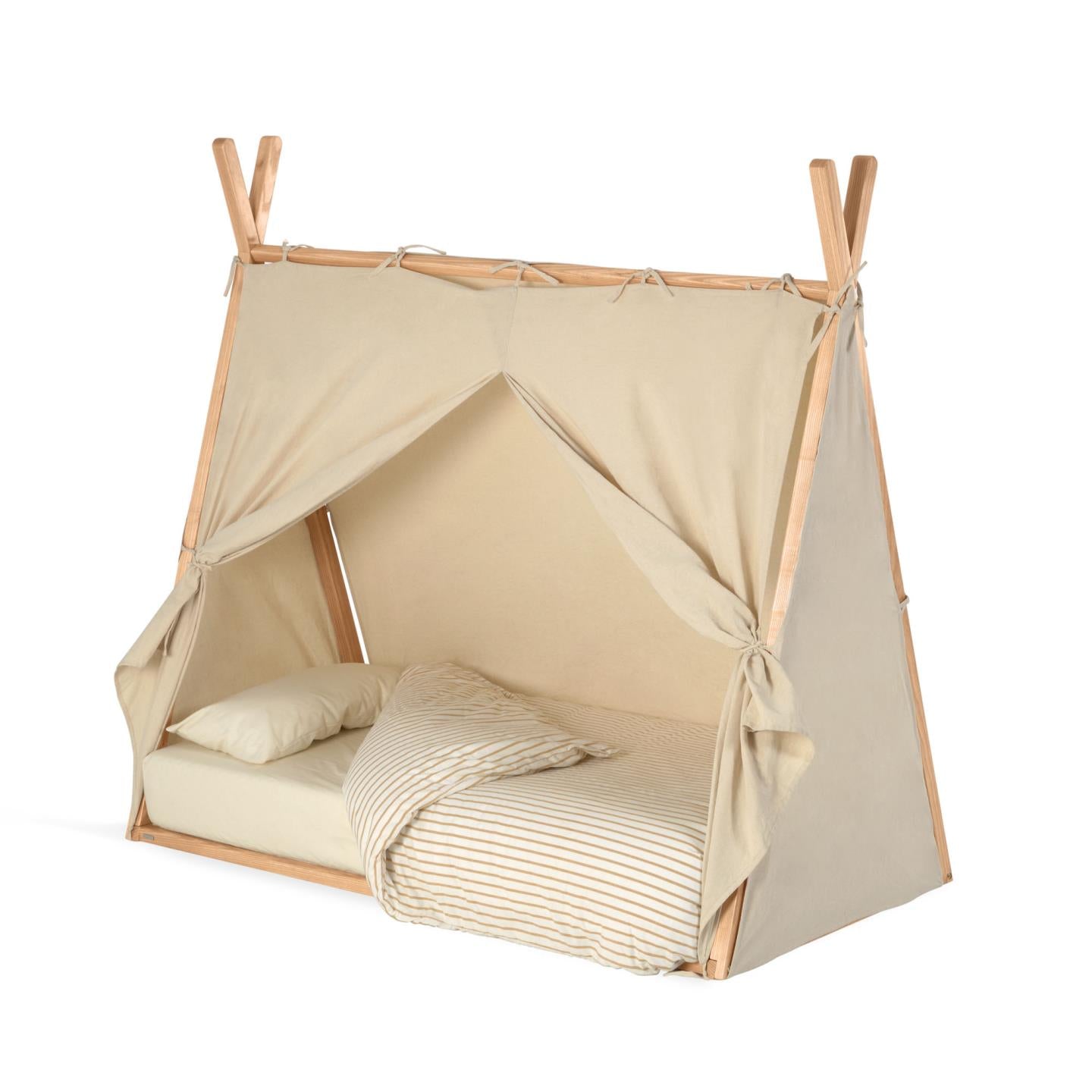 Łóżko tipi MARALIS lite drewno bukowe La Forma    Eye on Design