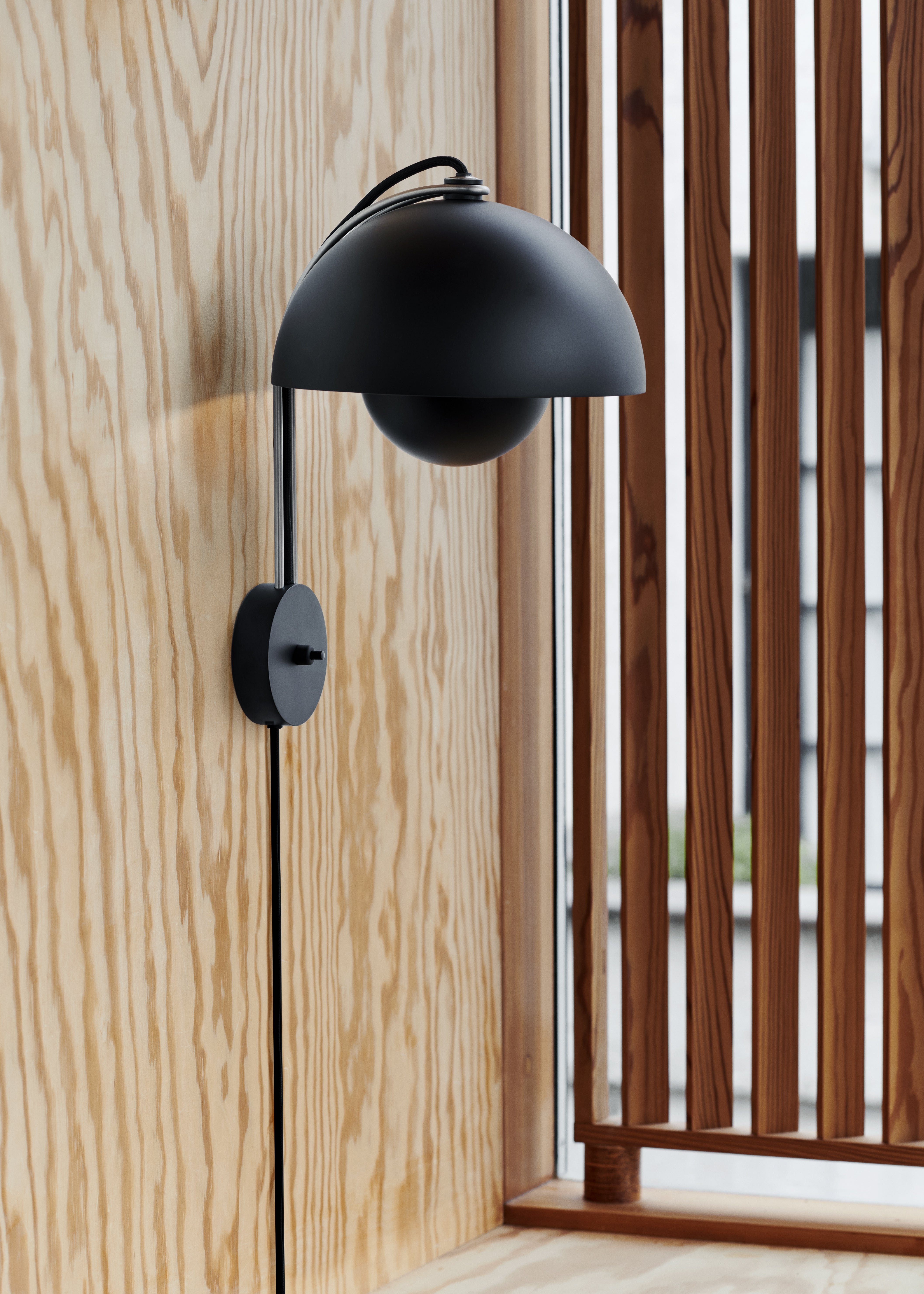 Lampa ścienna FLOWERPOT VP8 chromowany