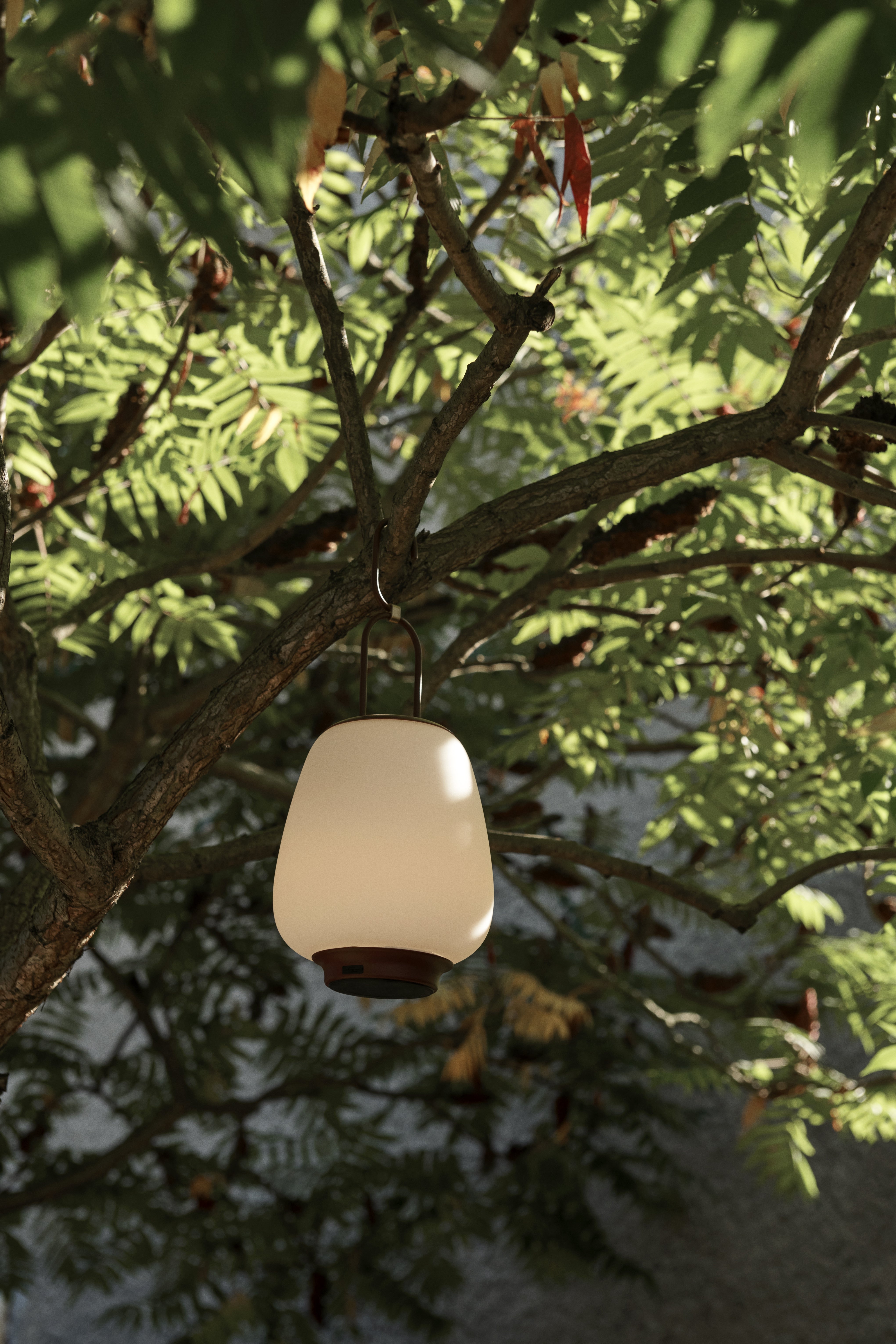 Lampa przenośna zewnętrzna LUCCA SC51 biały z czarnym wykończeniem