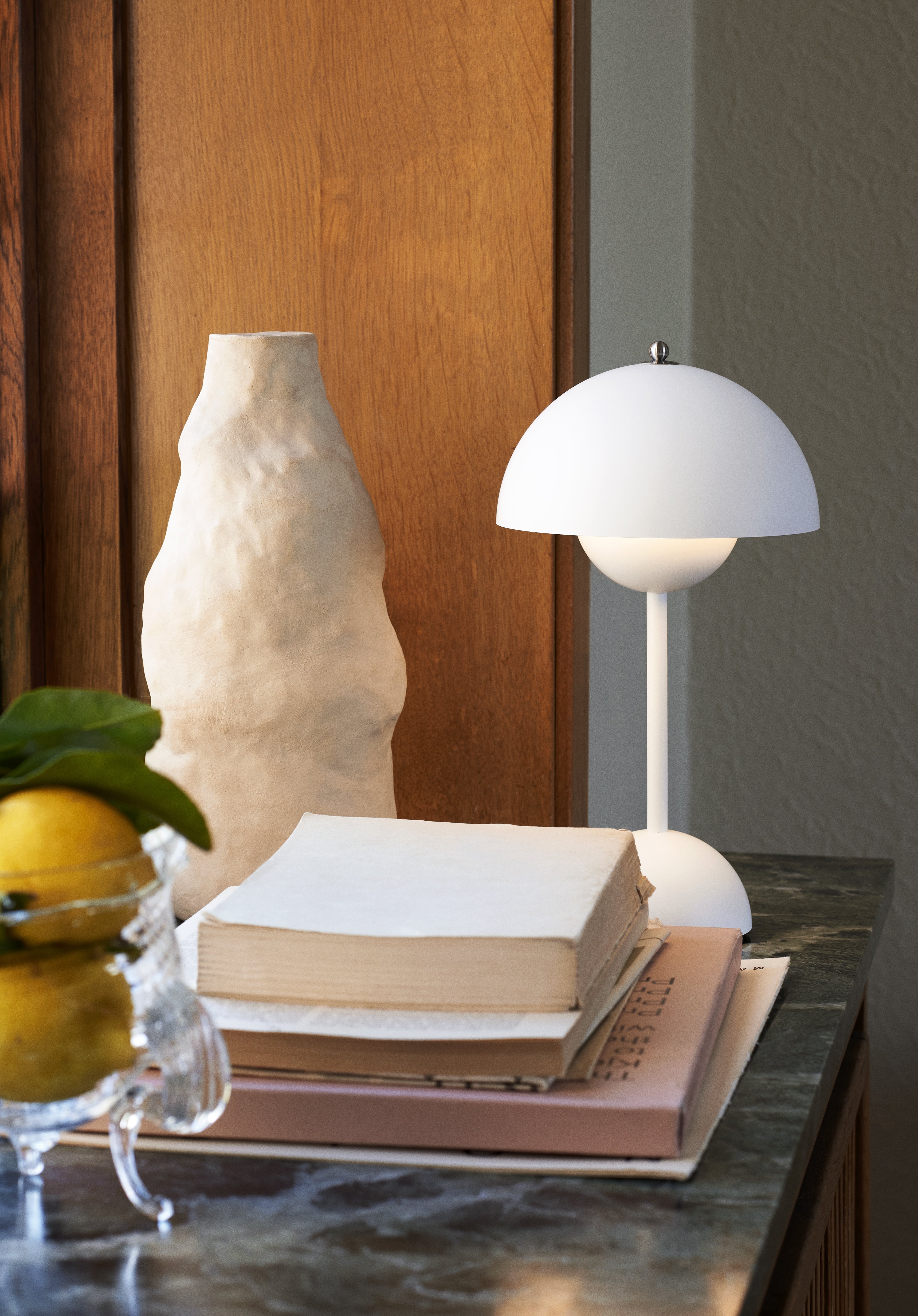 Lampa przenośna FLOWERPOT VP9 matowy biały