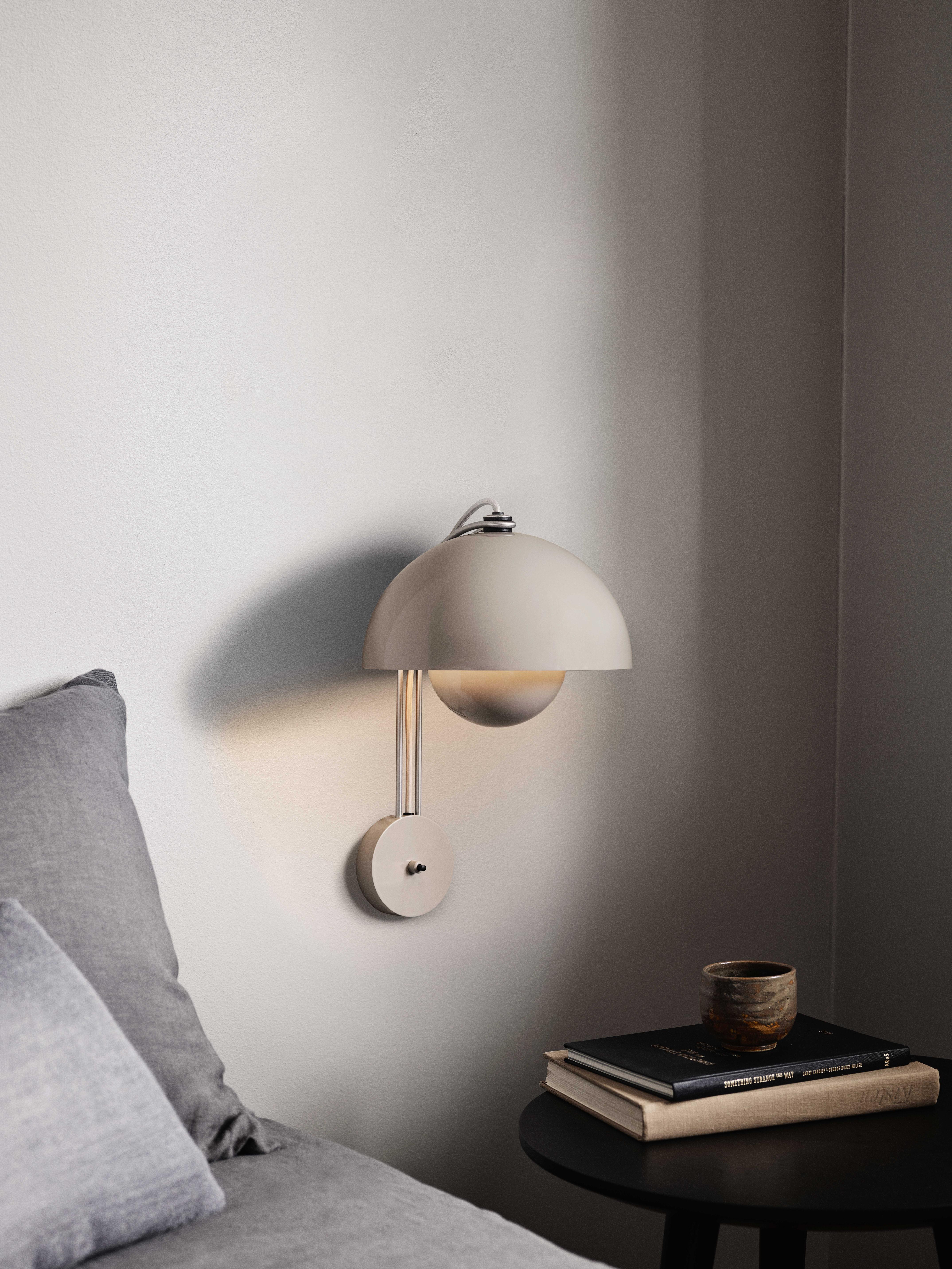 Lampa ścienna FLOWERPOT VP8 chromowany