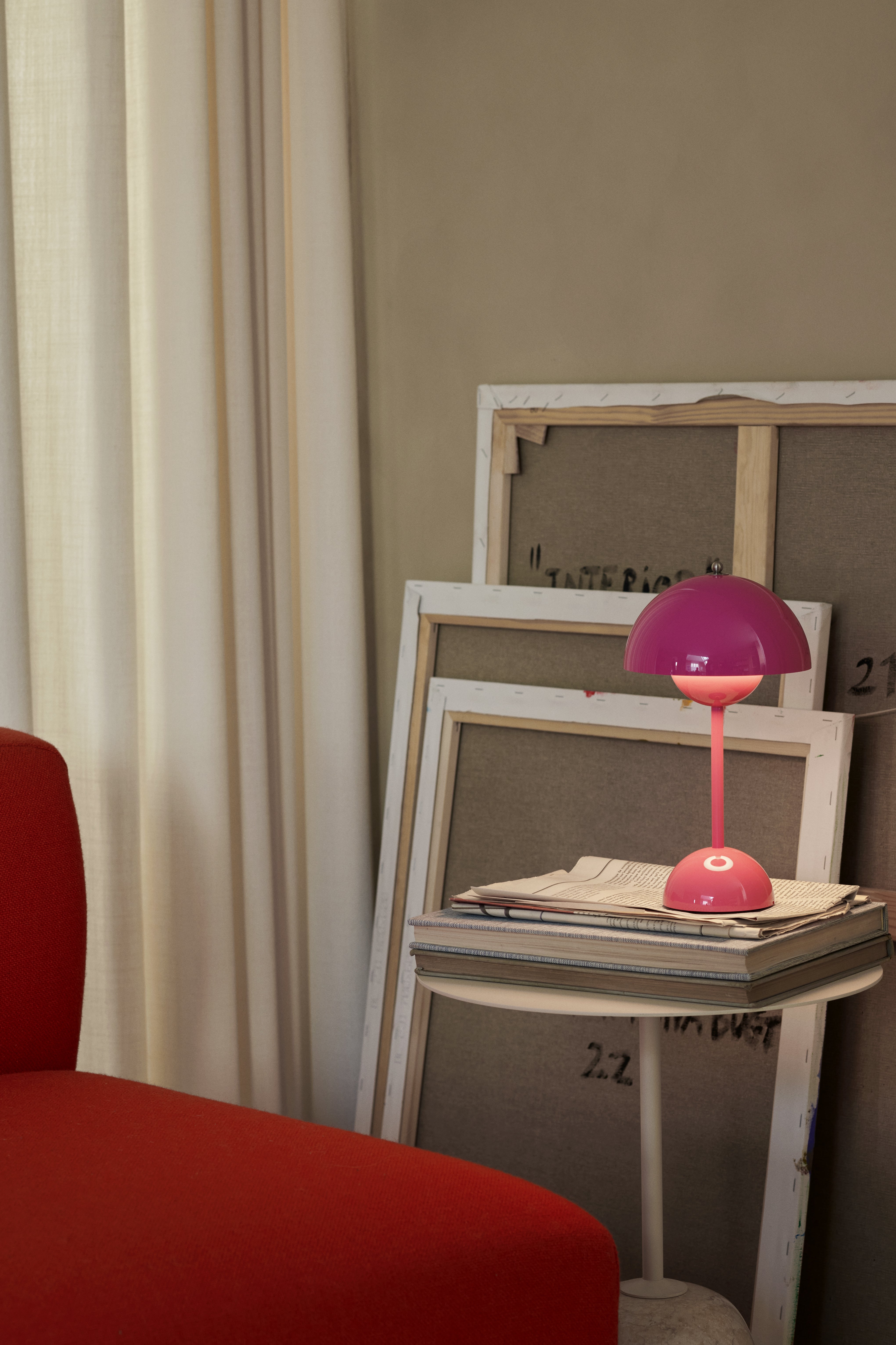 Lampa przenośna FLOWERPOT VP9 fuksjowy