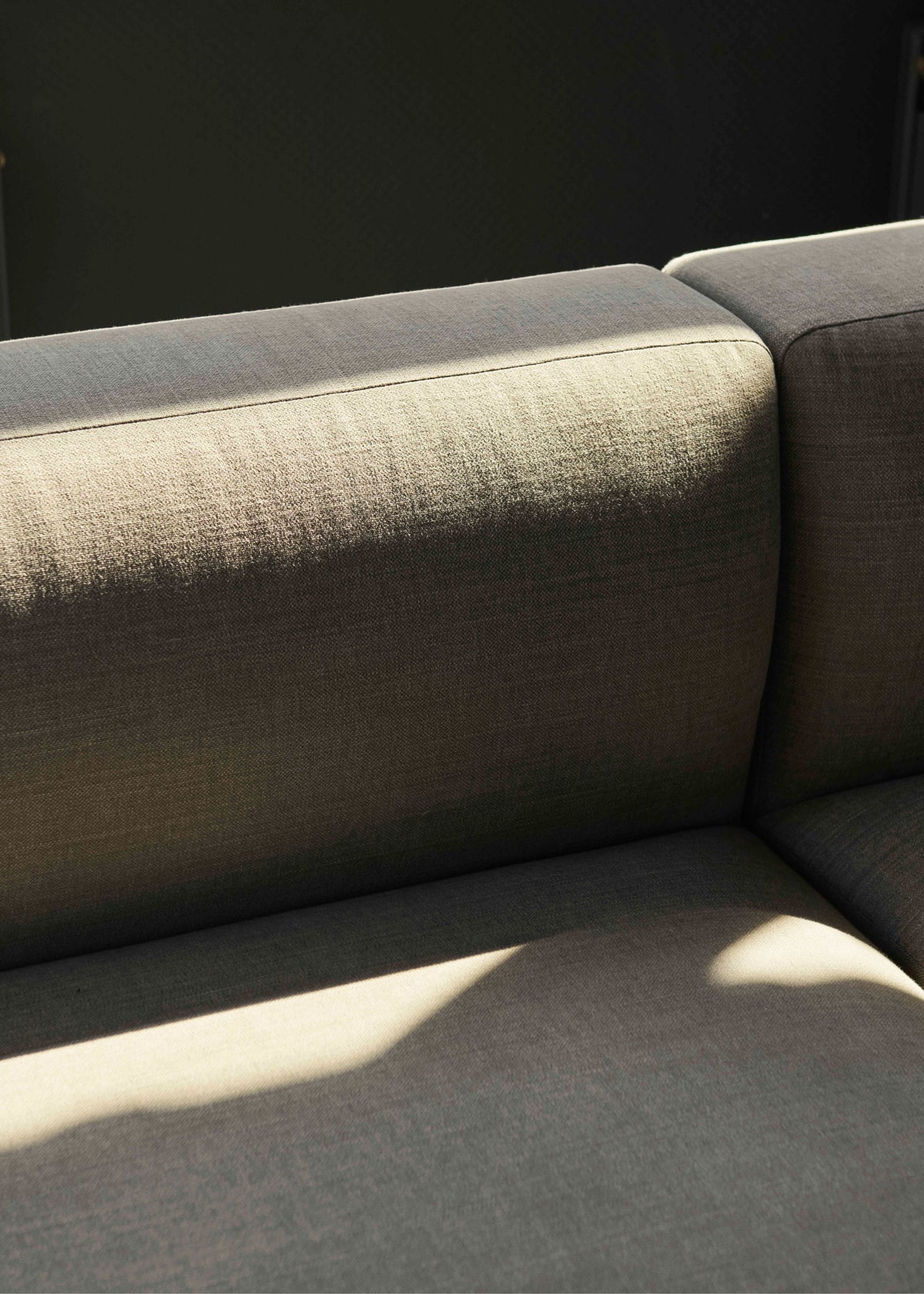 Sofa 3-osobowa DEVELIUS MELLOW tapicerowana