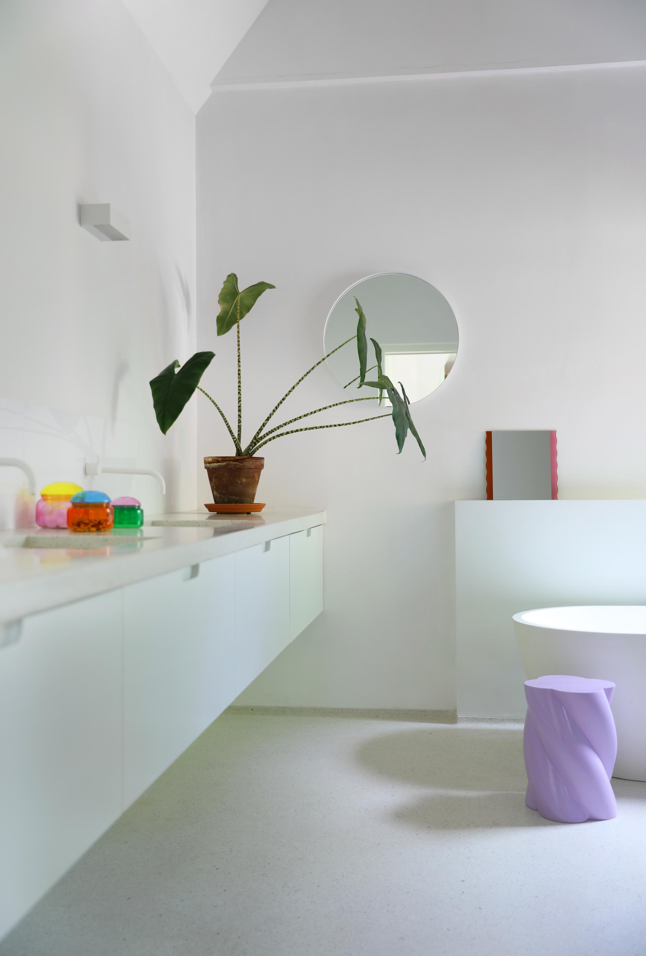 Stolik boczny MARSHMALLOW liliowy