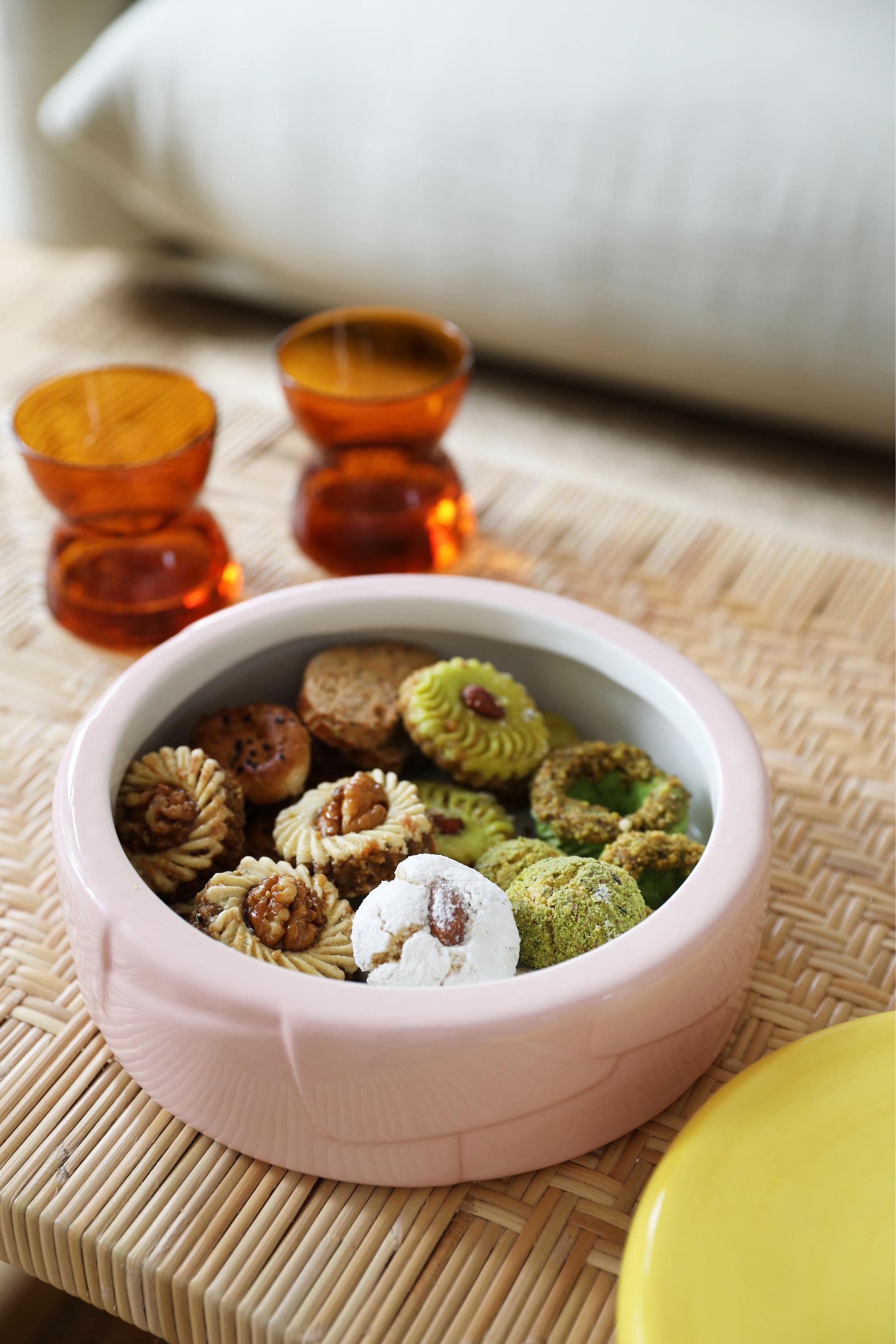 Pojemnik FLAKE różowy z żółtą pokrywką